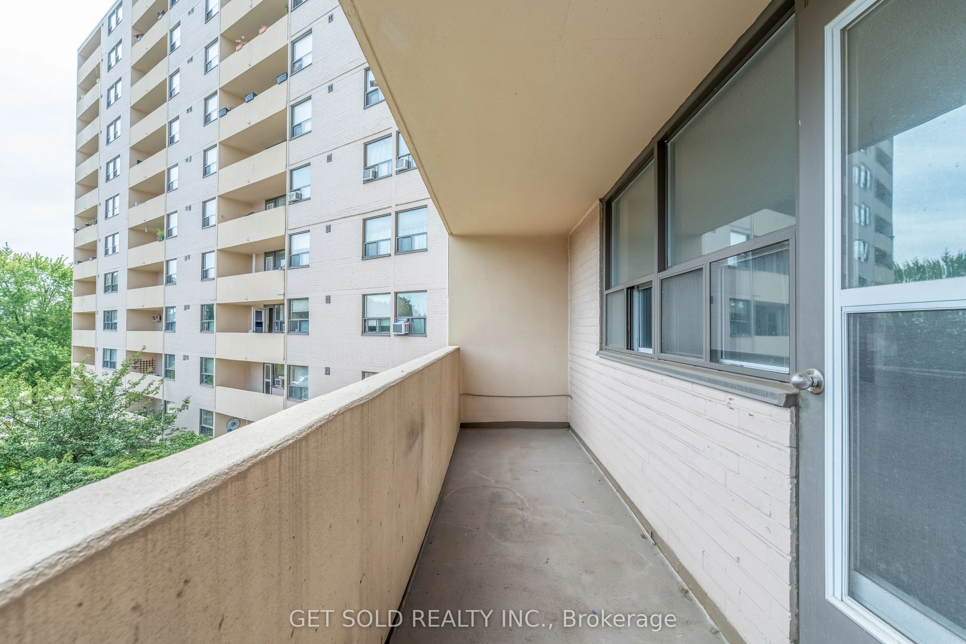 700 Dynes Road #405