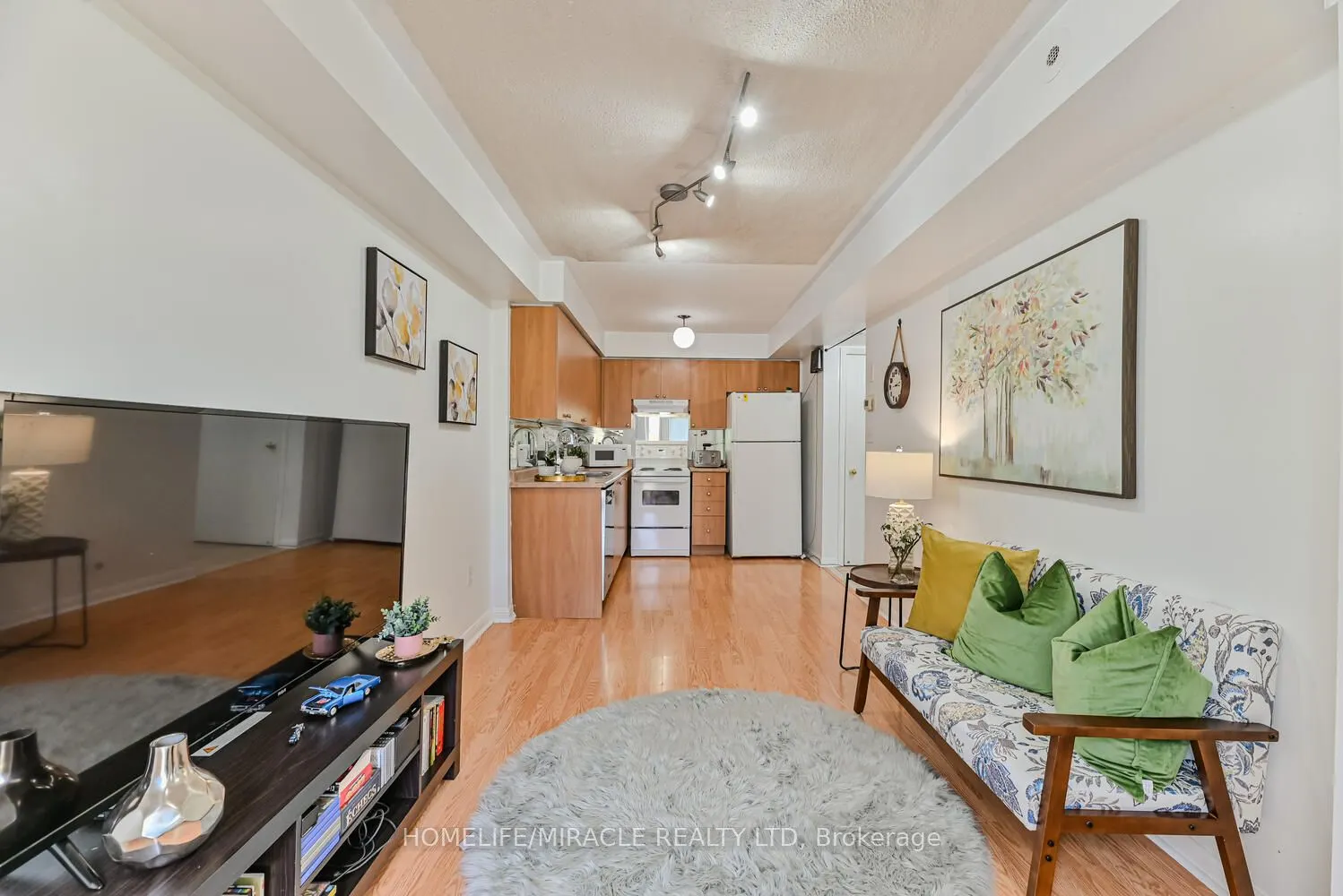 4620 Guildwood Way #5