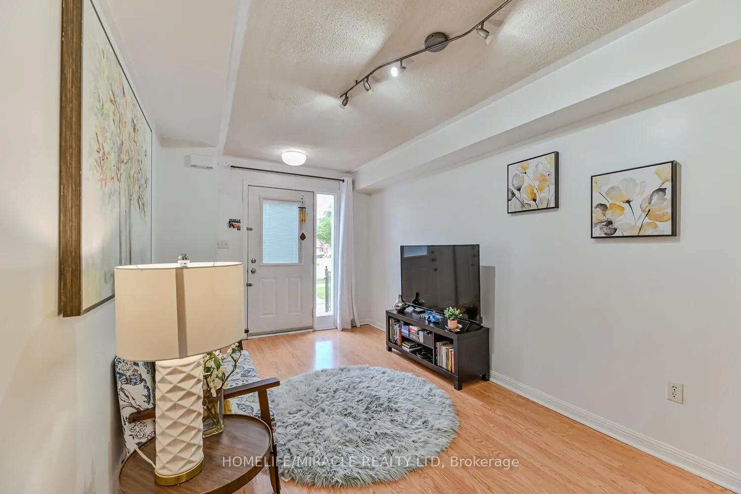 4620 Guildwood Way #5