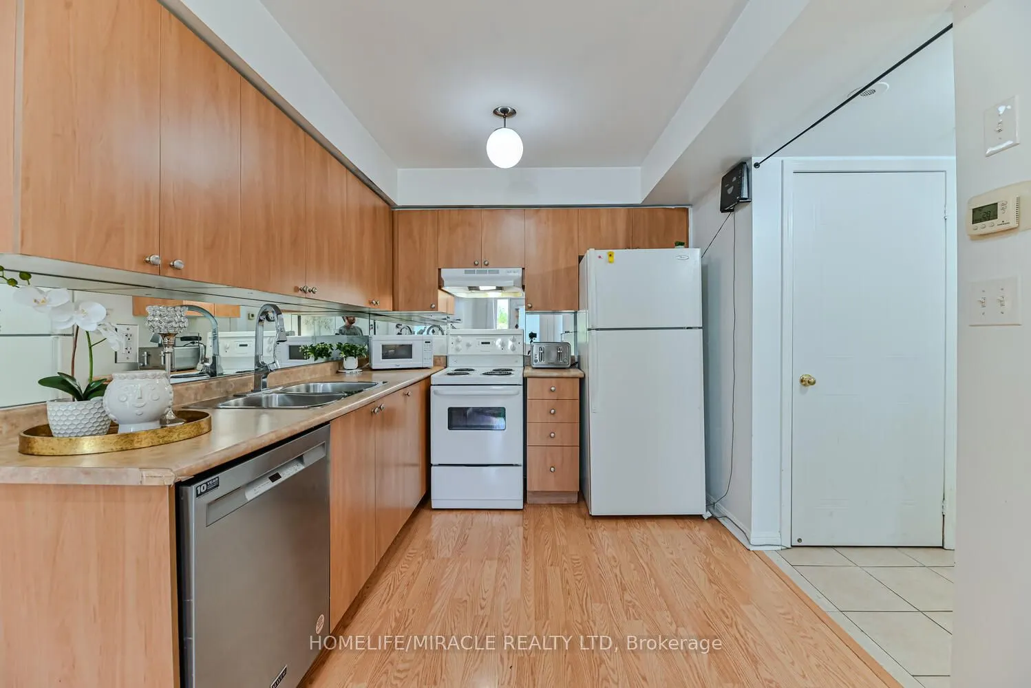 4620 Guildwood Way #5