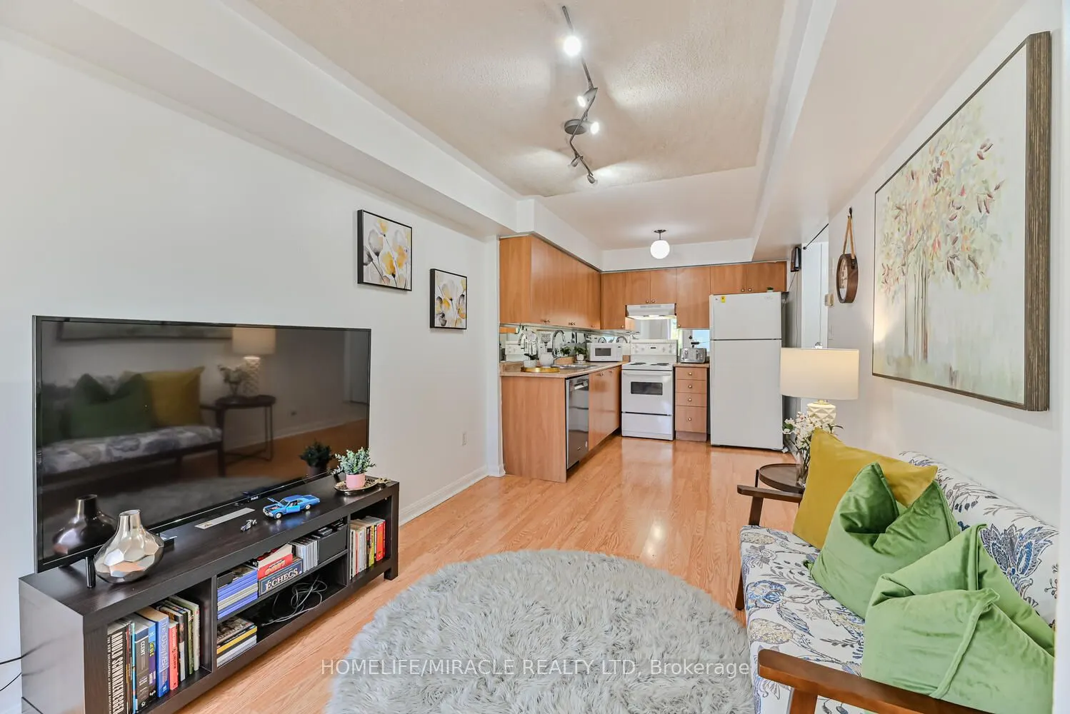 4620 Guildwood Way #5