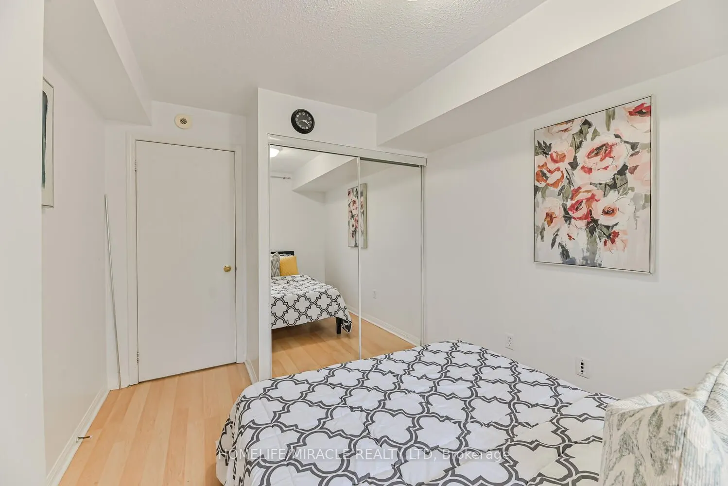 4620 Guildwood Way #5