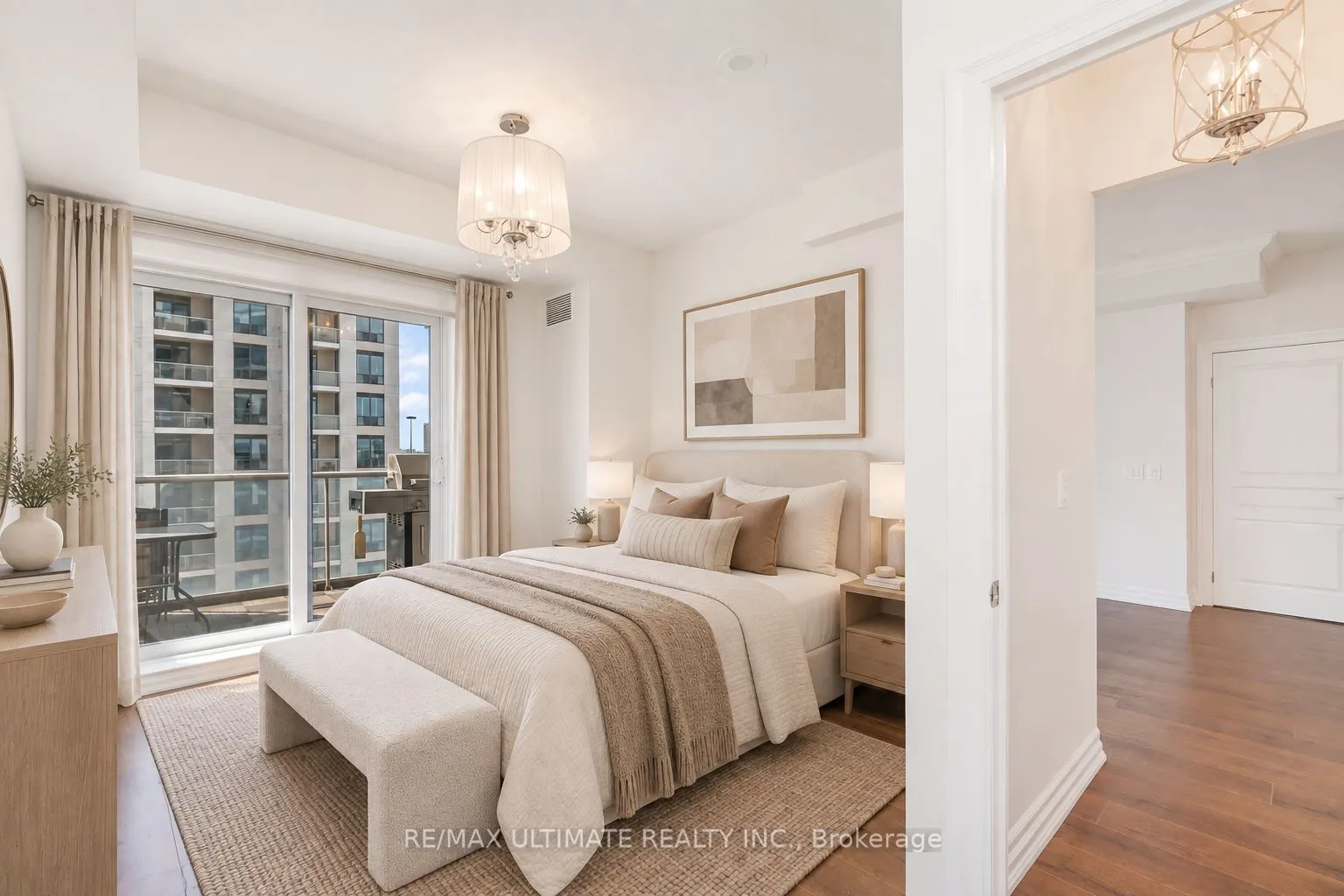 2083 Lake Shore Boulevard W #1213