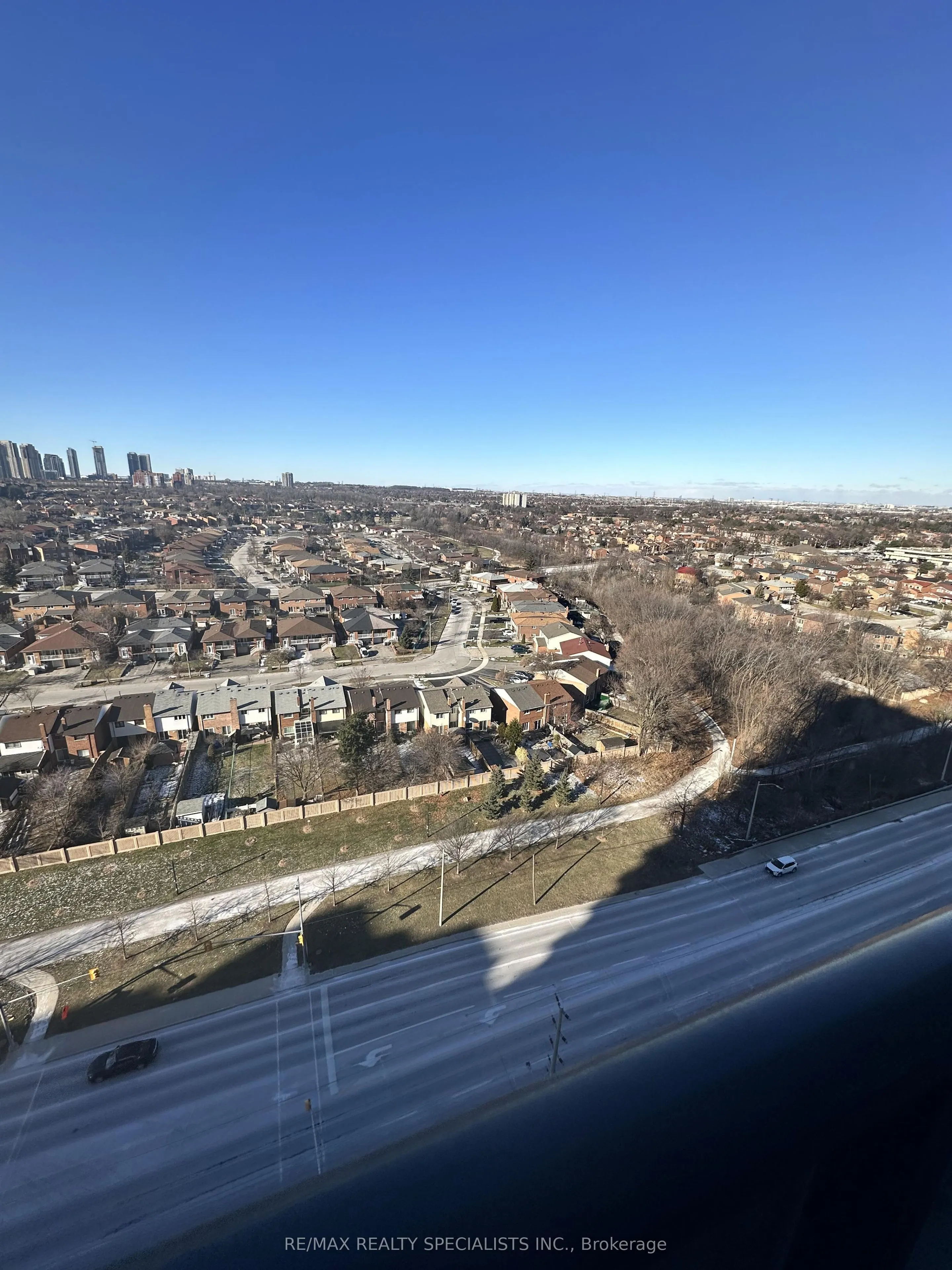 204 BURNHAMTHORPE Road E #1504