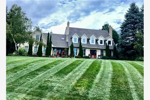 155 Meadowland Crescent