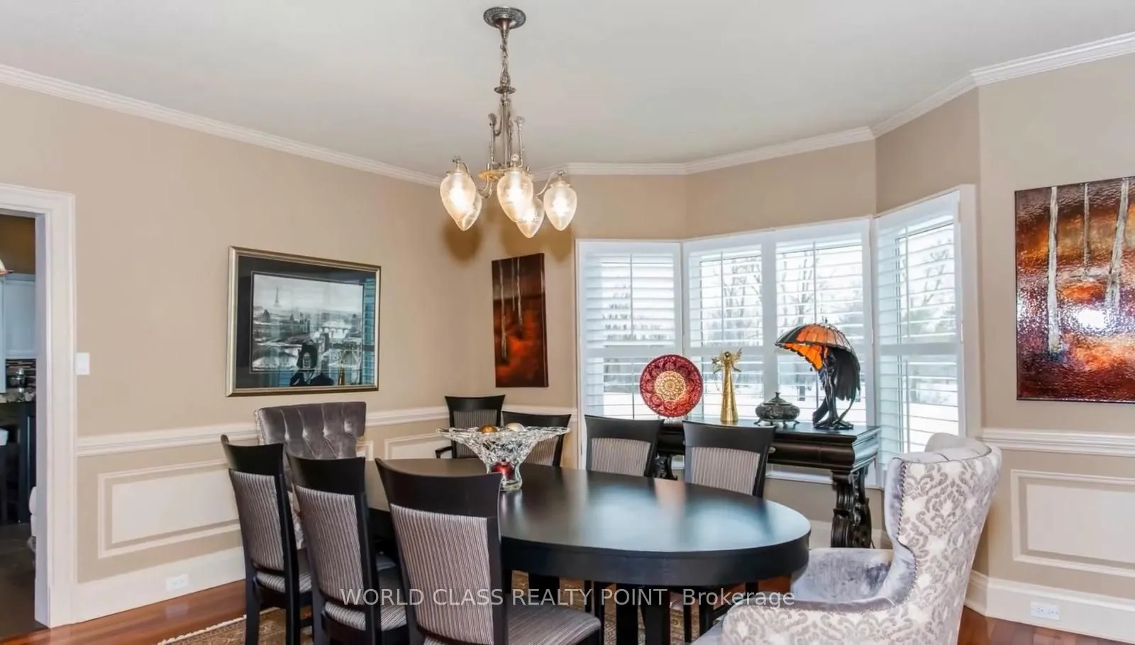 155 Meadowland Crescent