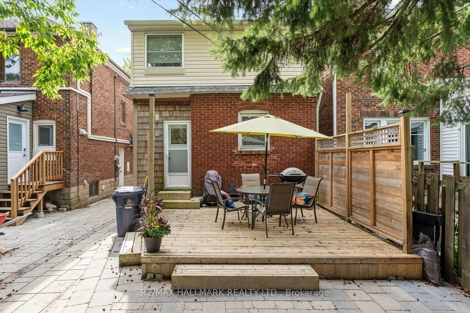 141 Humbercrest Boulevard