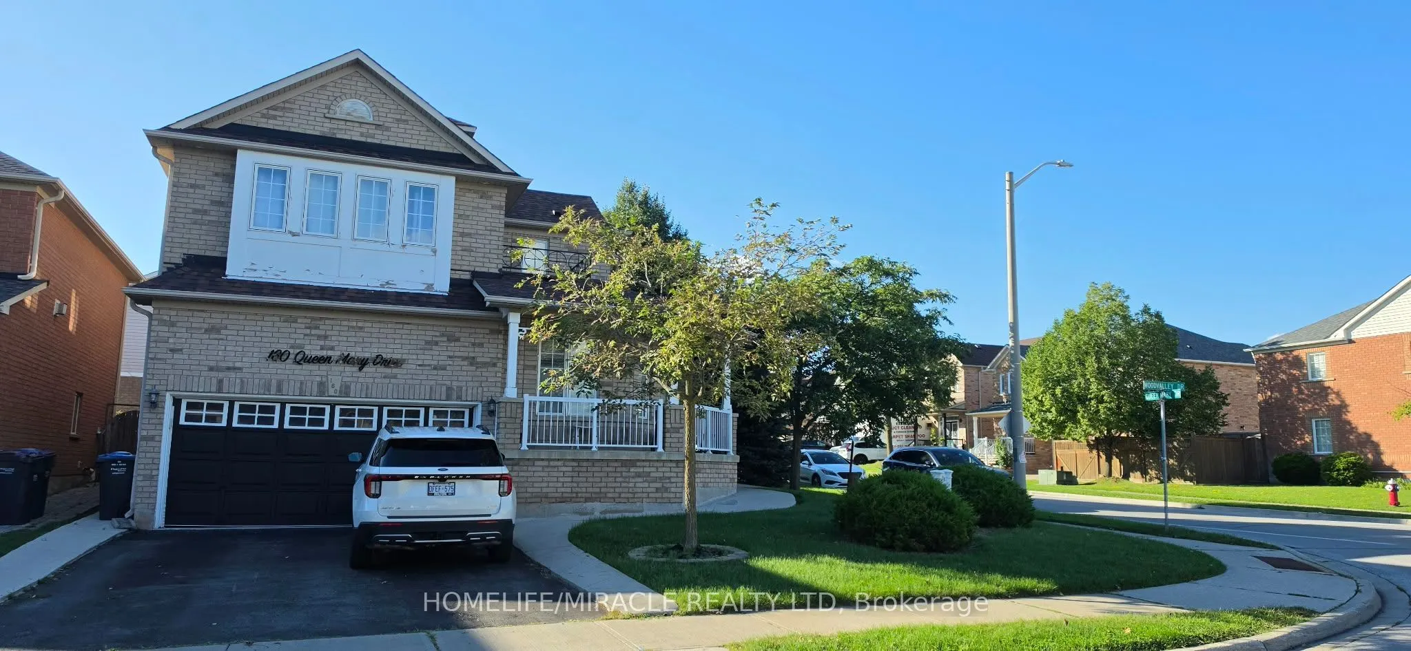160 Queen Mary Drive