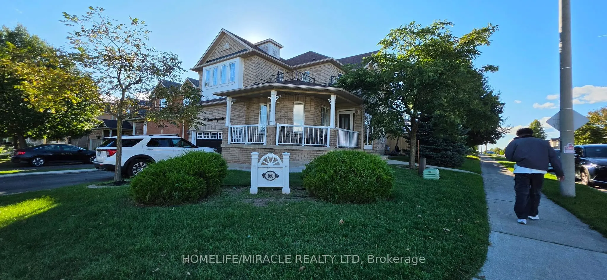 160 Queen Mary Drive