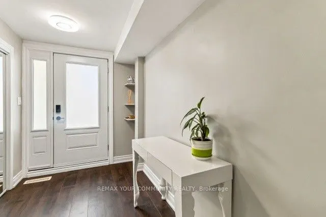 2 Munhall Road