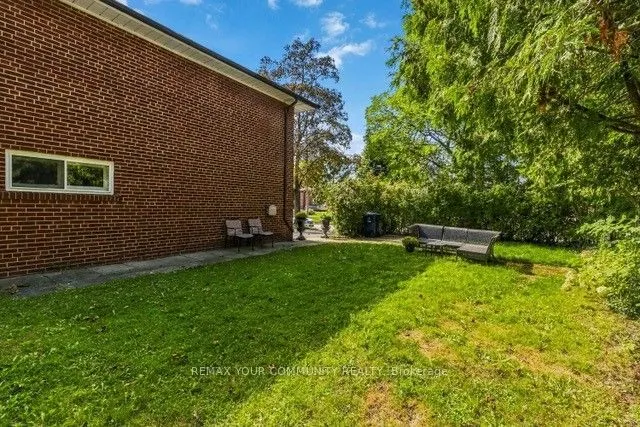 2 Munhall Road