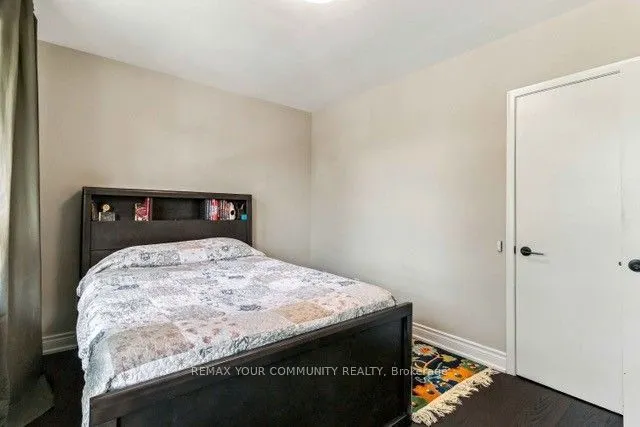 2 Munhall Road
