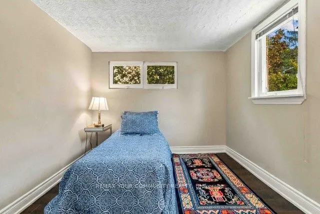 2 Munhall Road
