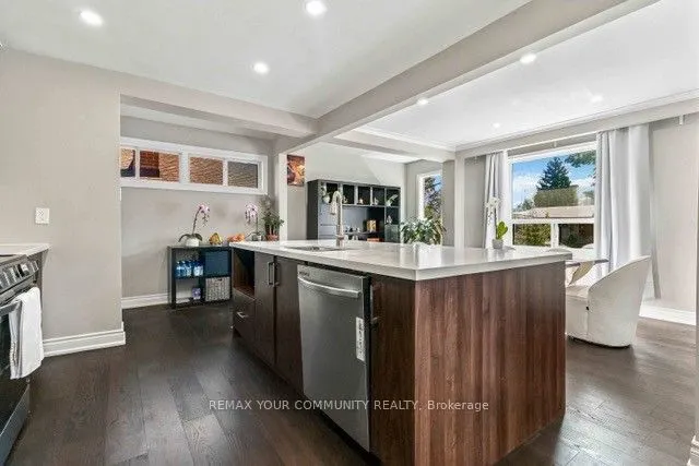 2 Munhall Road