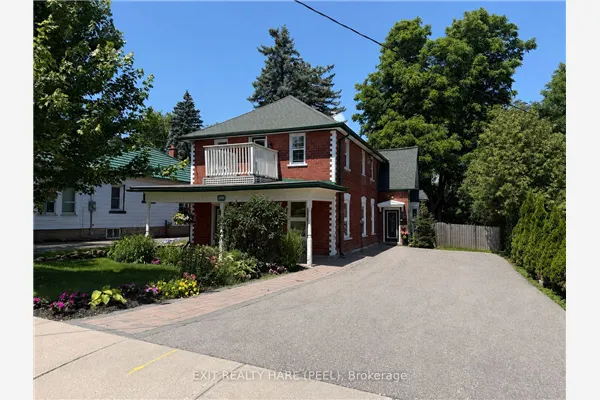 31 Brock Street