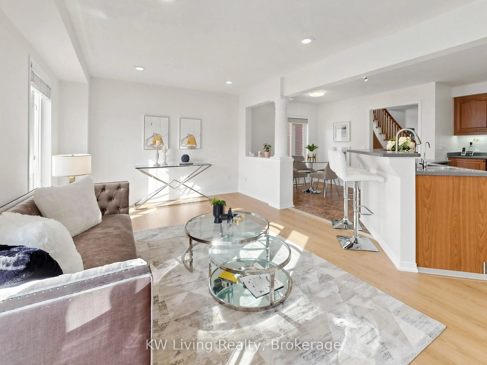 3385 Southwick Street
