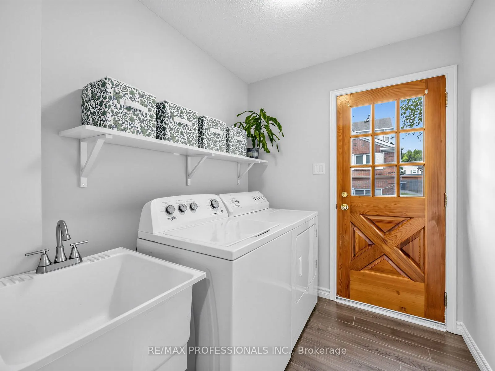 4108 Rolling Valley Drive
