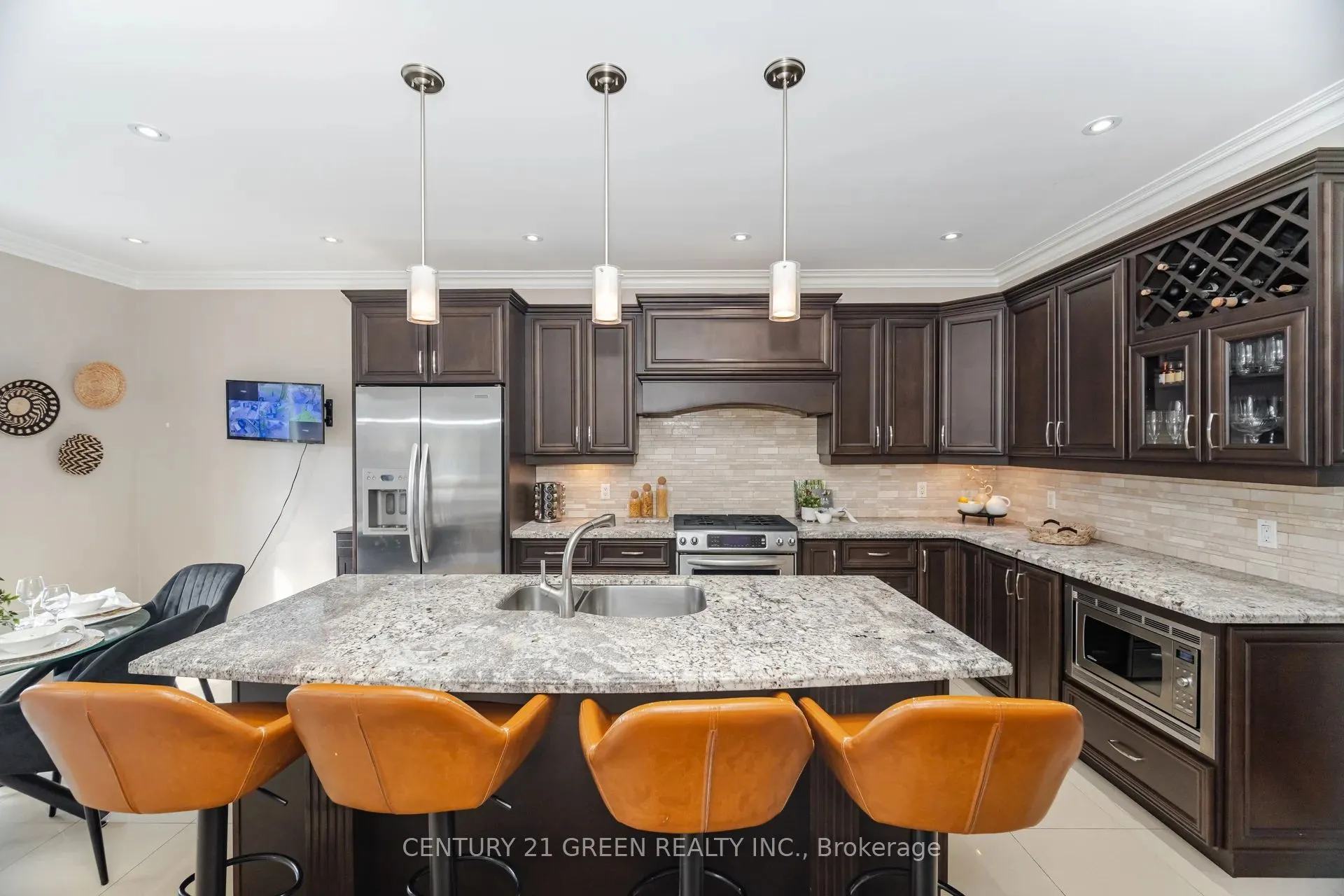 193 Royal Valley Drive