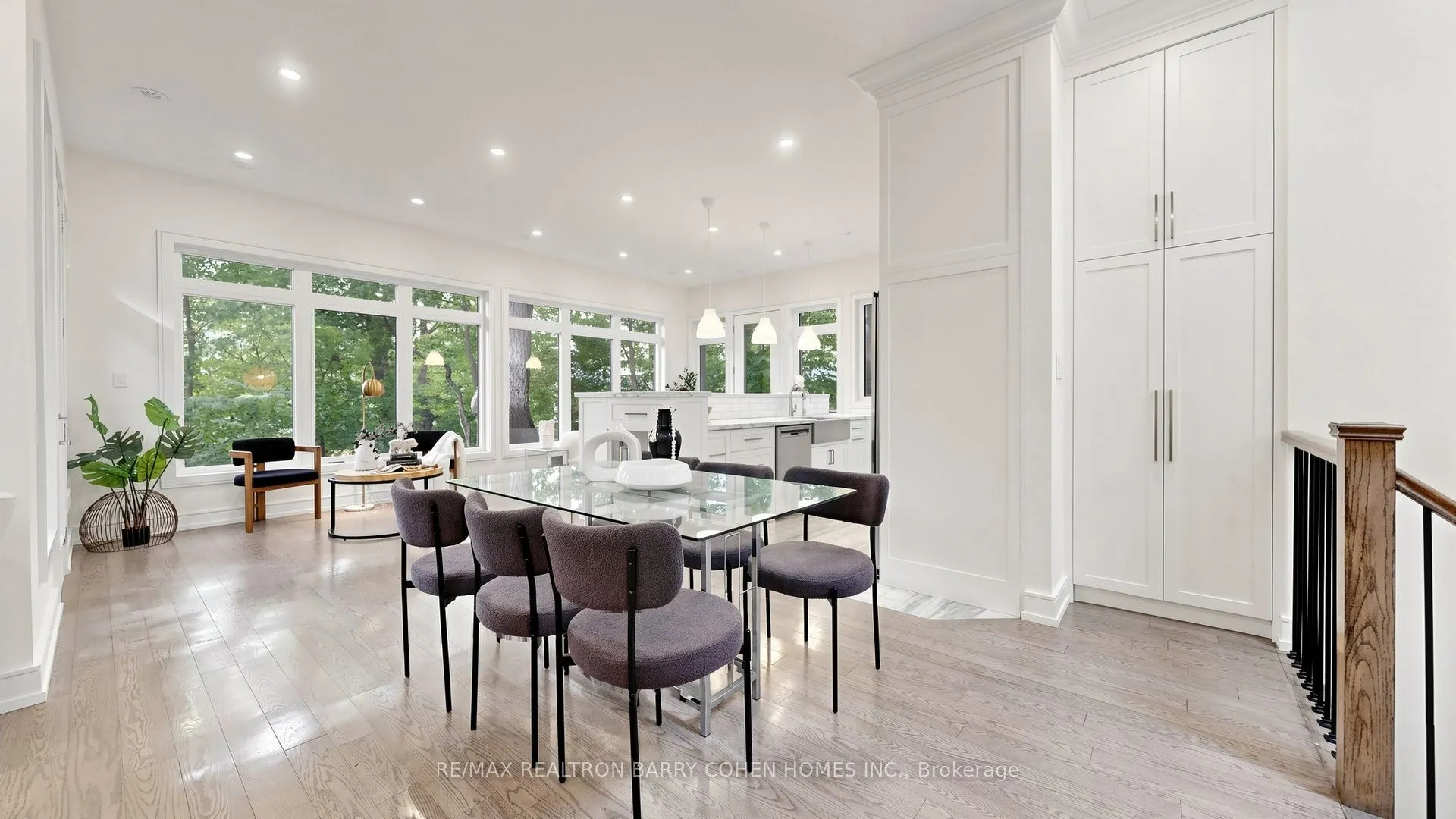 7 Greenbrook Drive