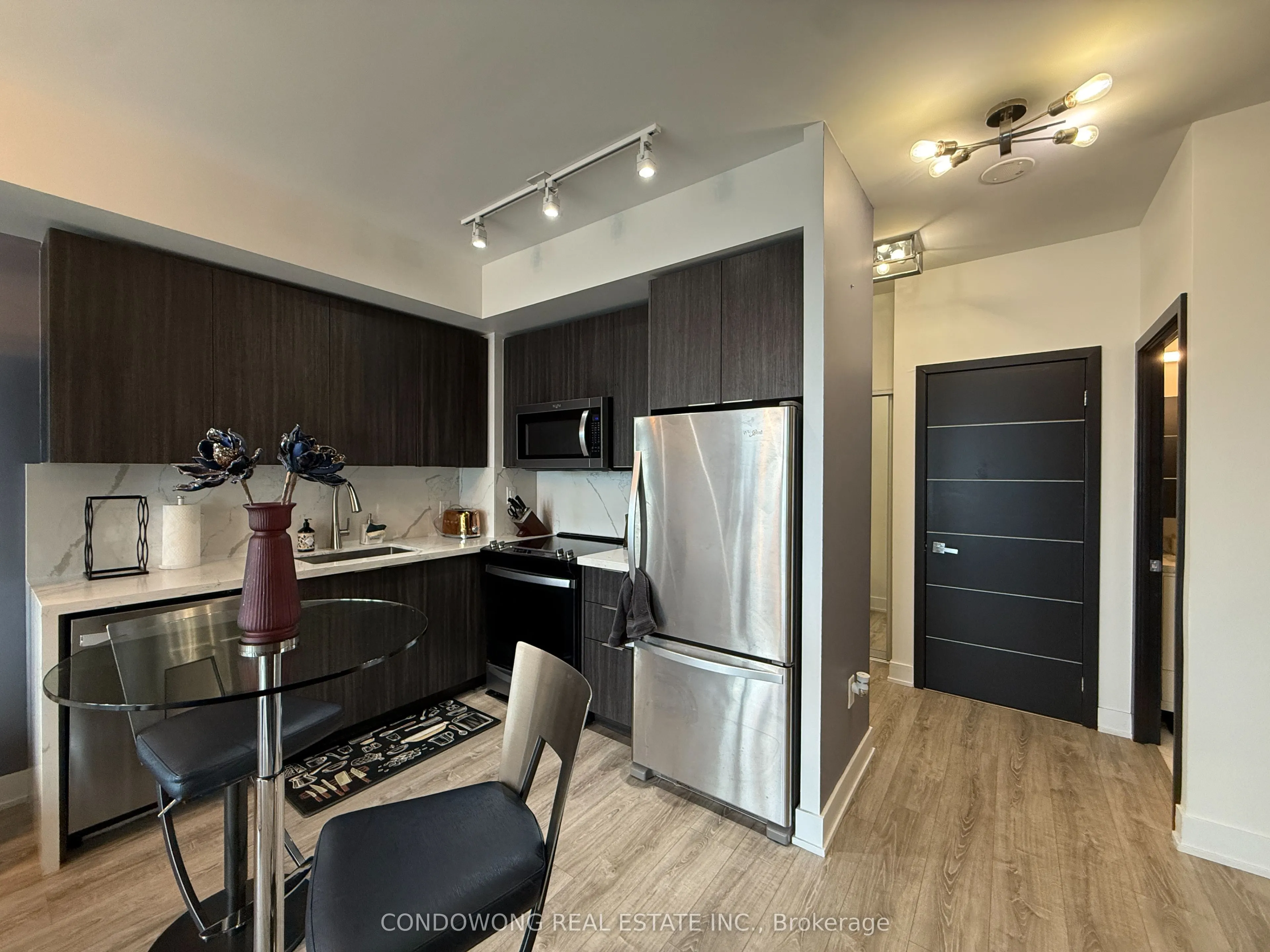 30 Shore Breeze Drive #5006