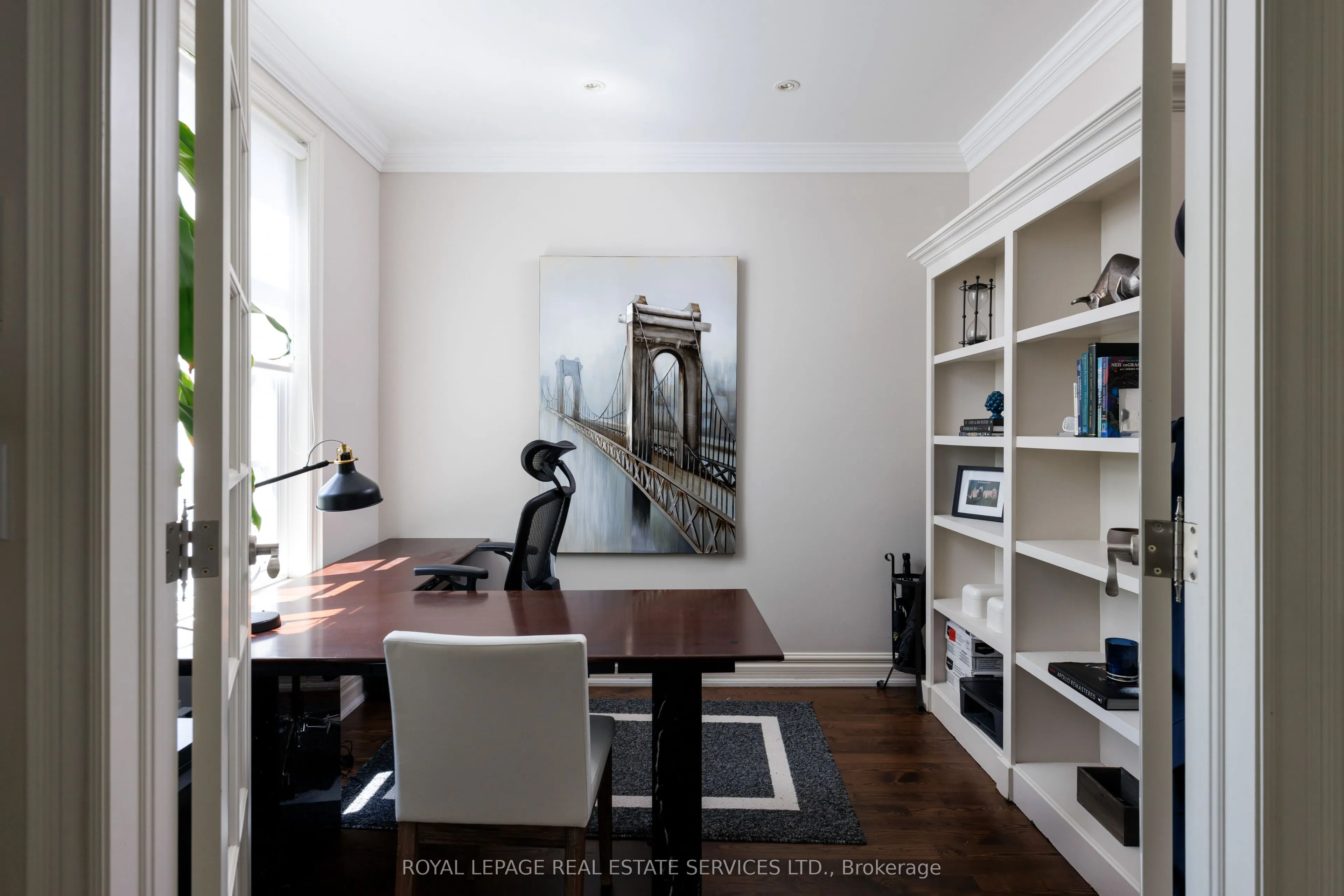 4 Springbrook Gardens