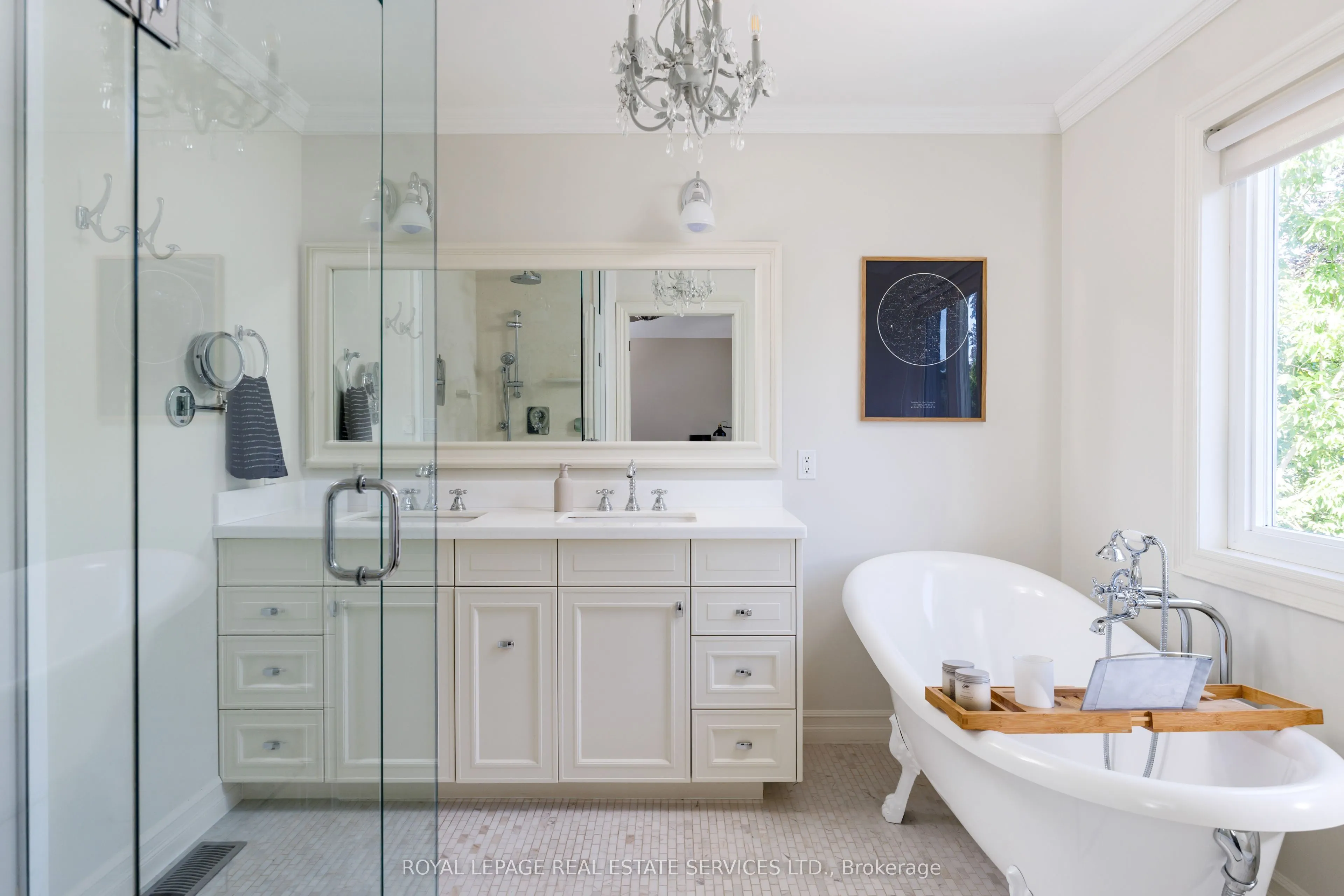 4 Springbrook Gardens
