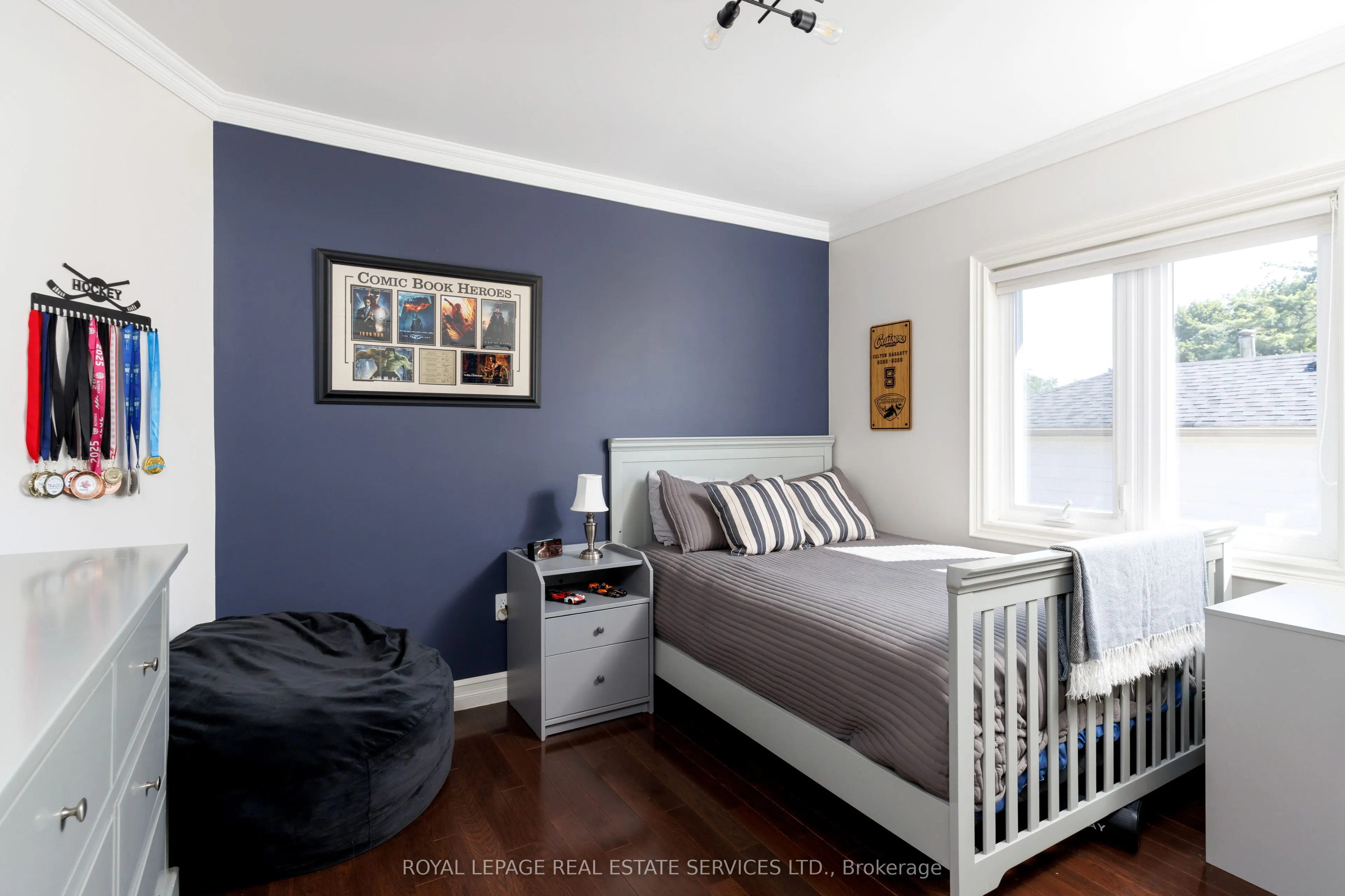 4 Springbrook Gardens