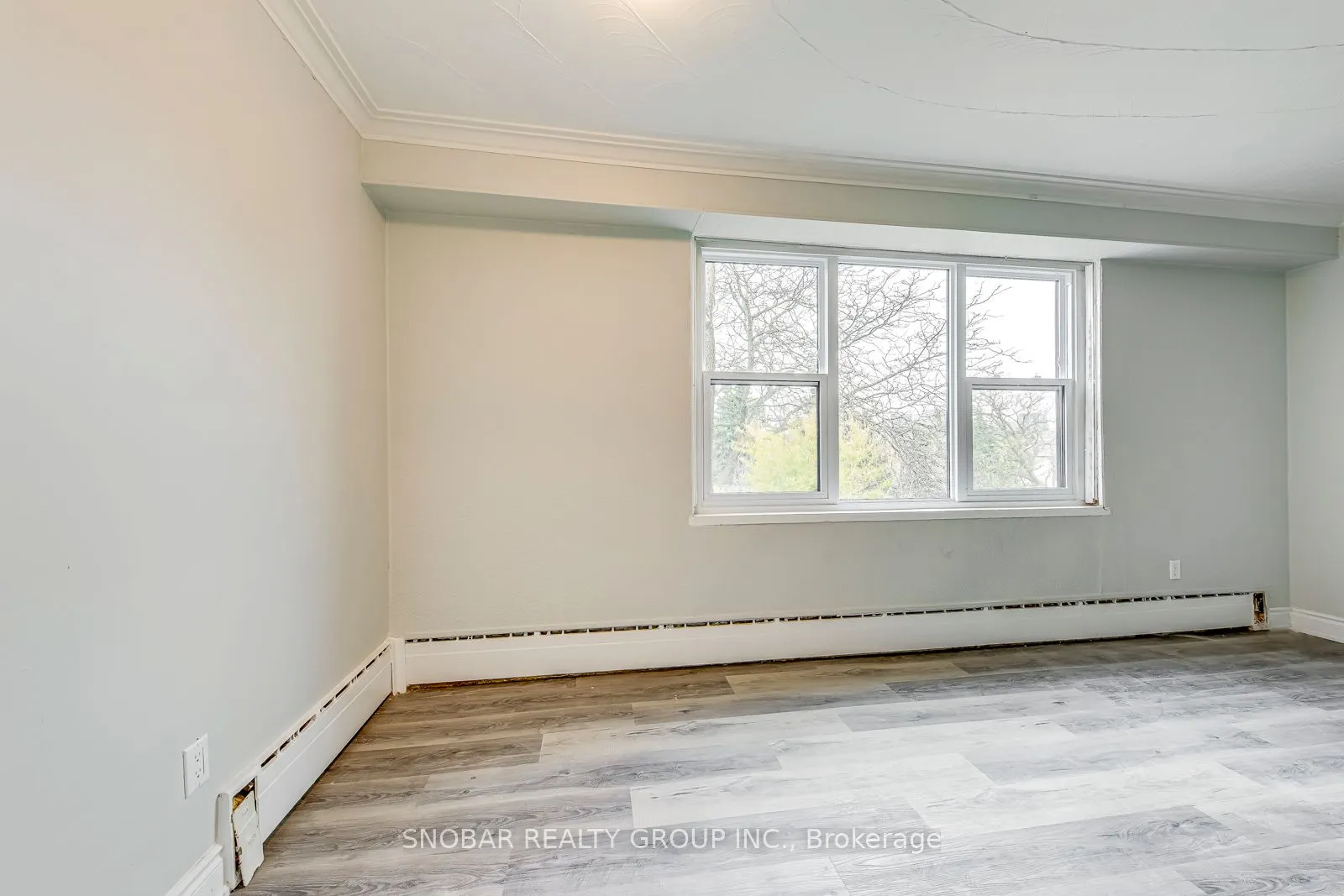 17 Station Road ##11