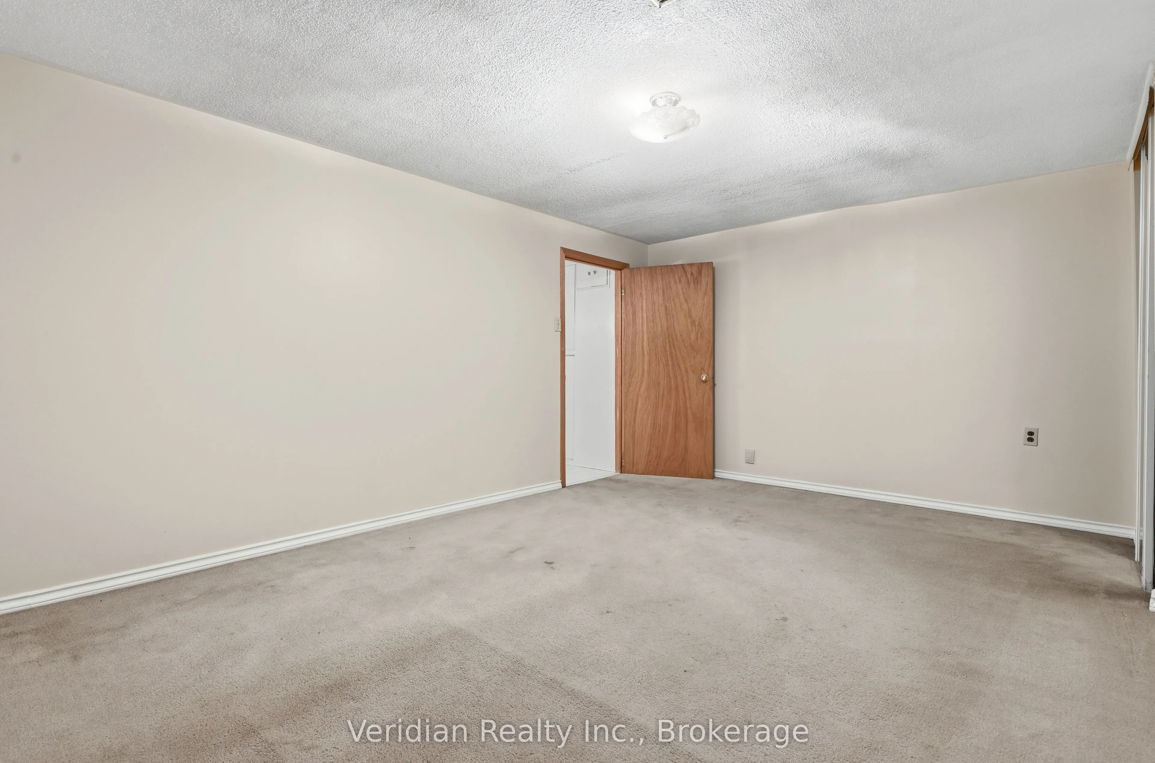 2393 Carlanne Place
