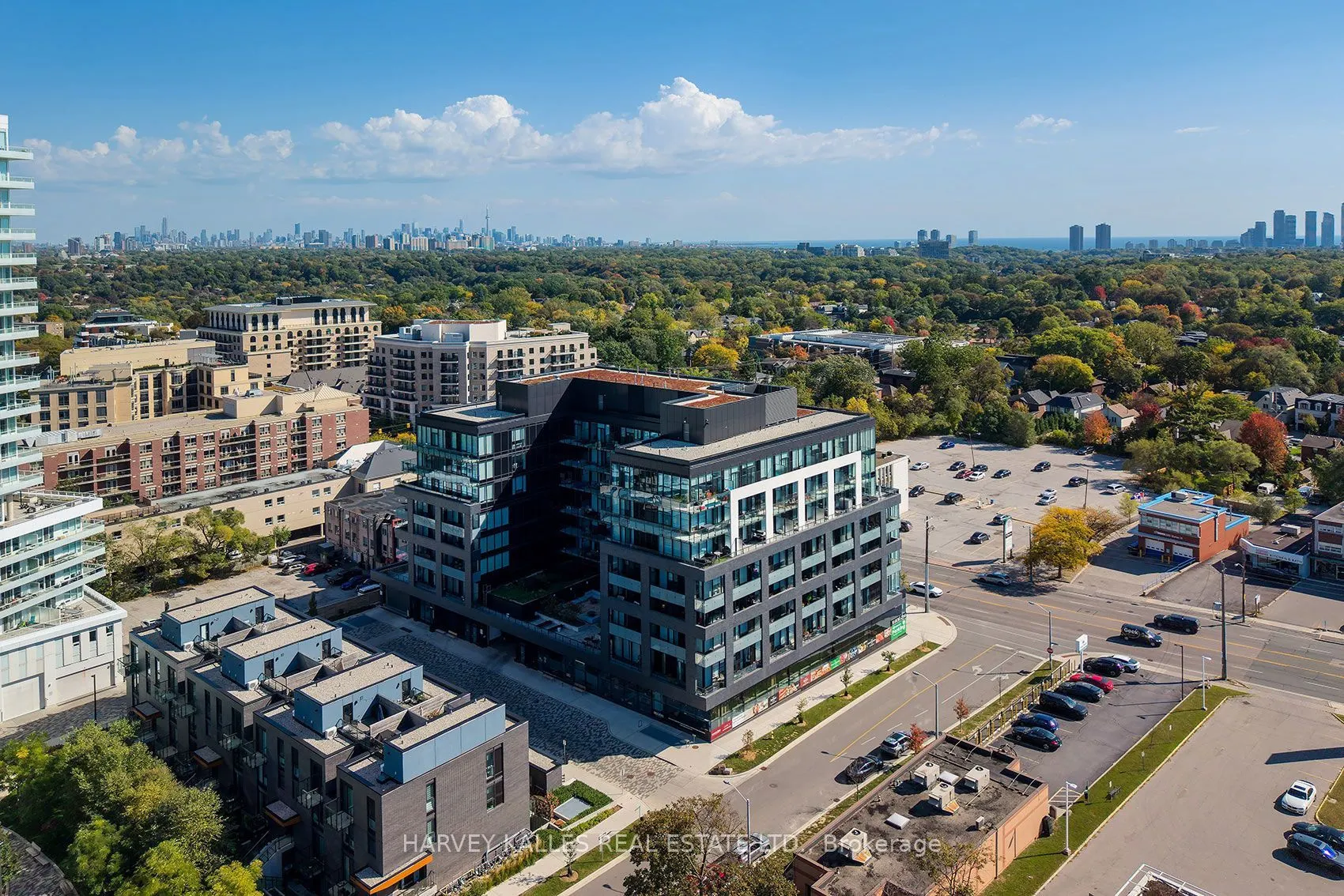 4208 Dundas Street W #412