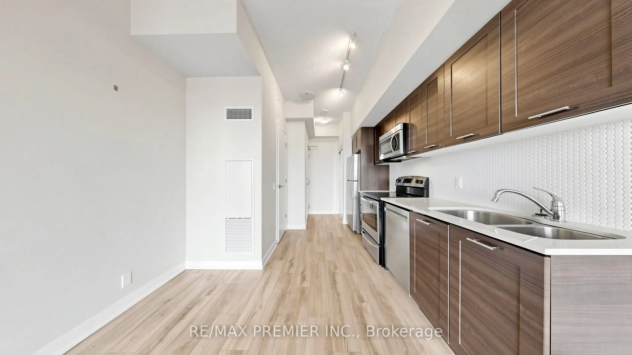 2200 Lake Shore Boulevard W #4706