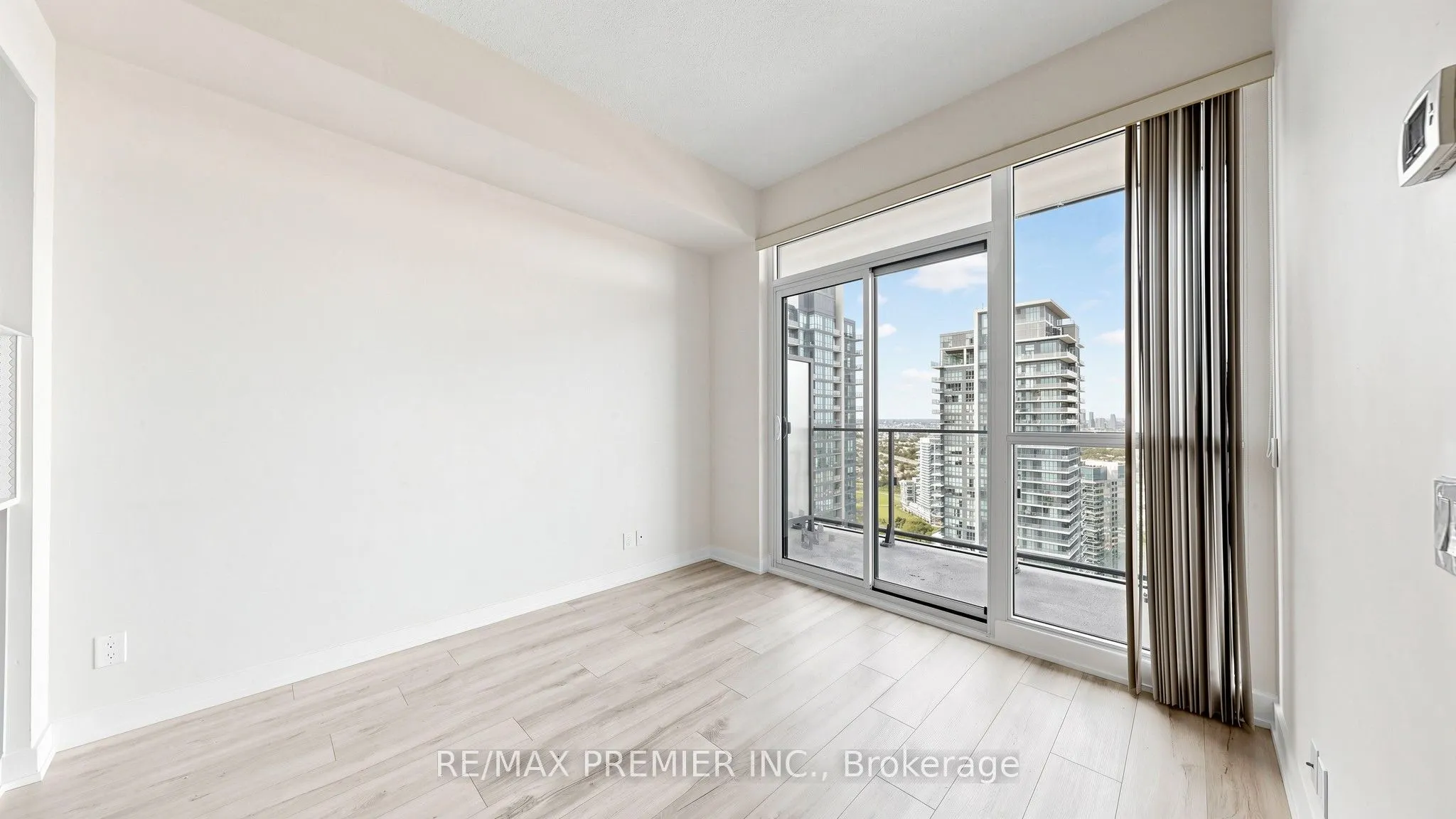 2200 Lake Shore Boulevard W #4706