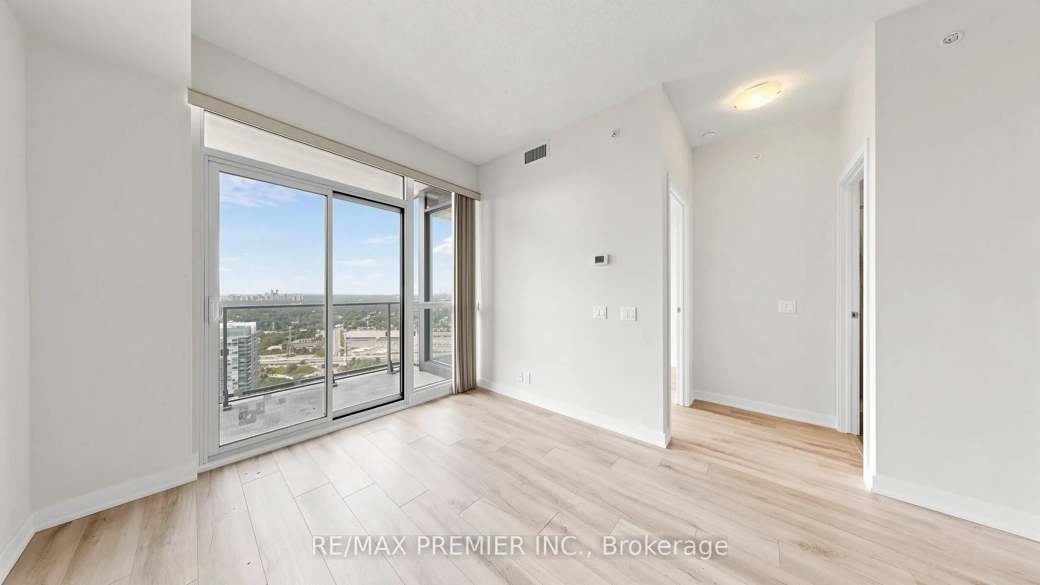 2200 Lake Shore Boulevard W #4706