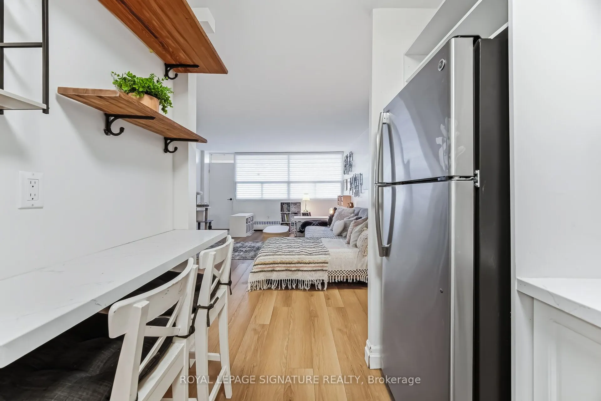 2263 Marine Drive #1203