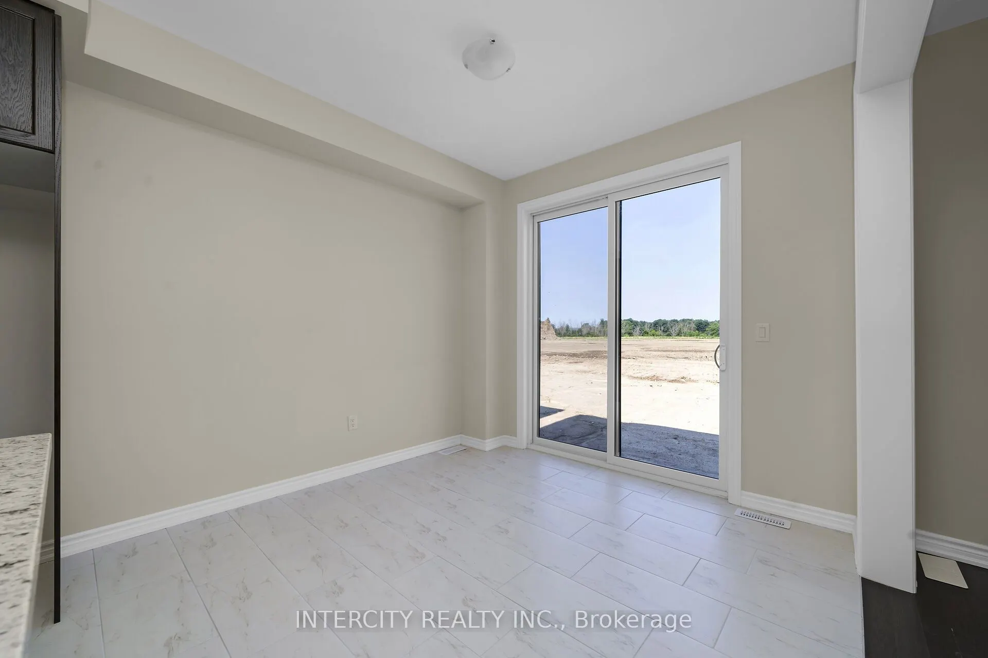 32 Damara Road #Lot 70