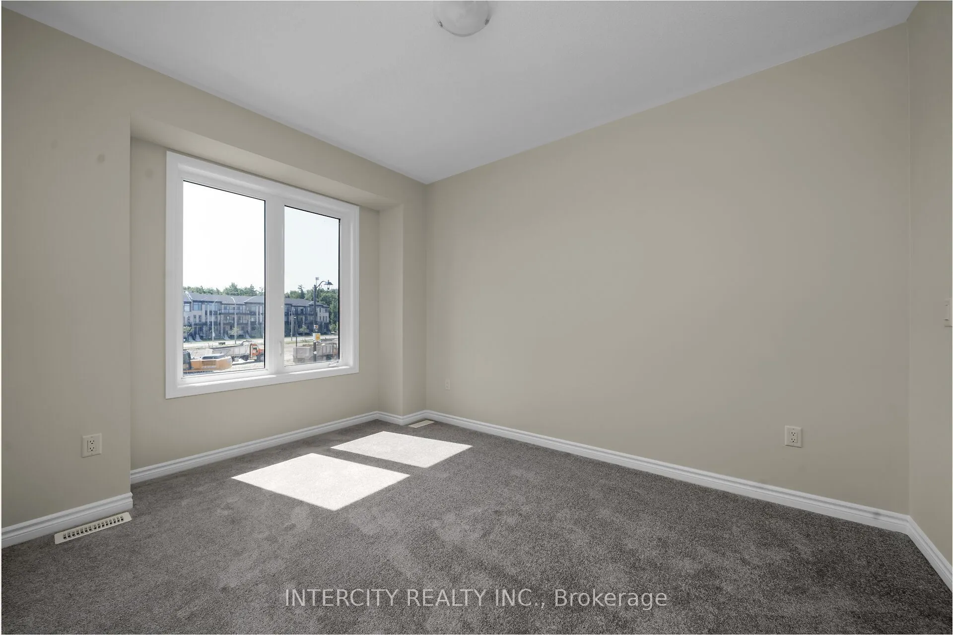 32 Damara Road #Lot 70