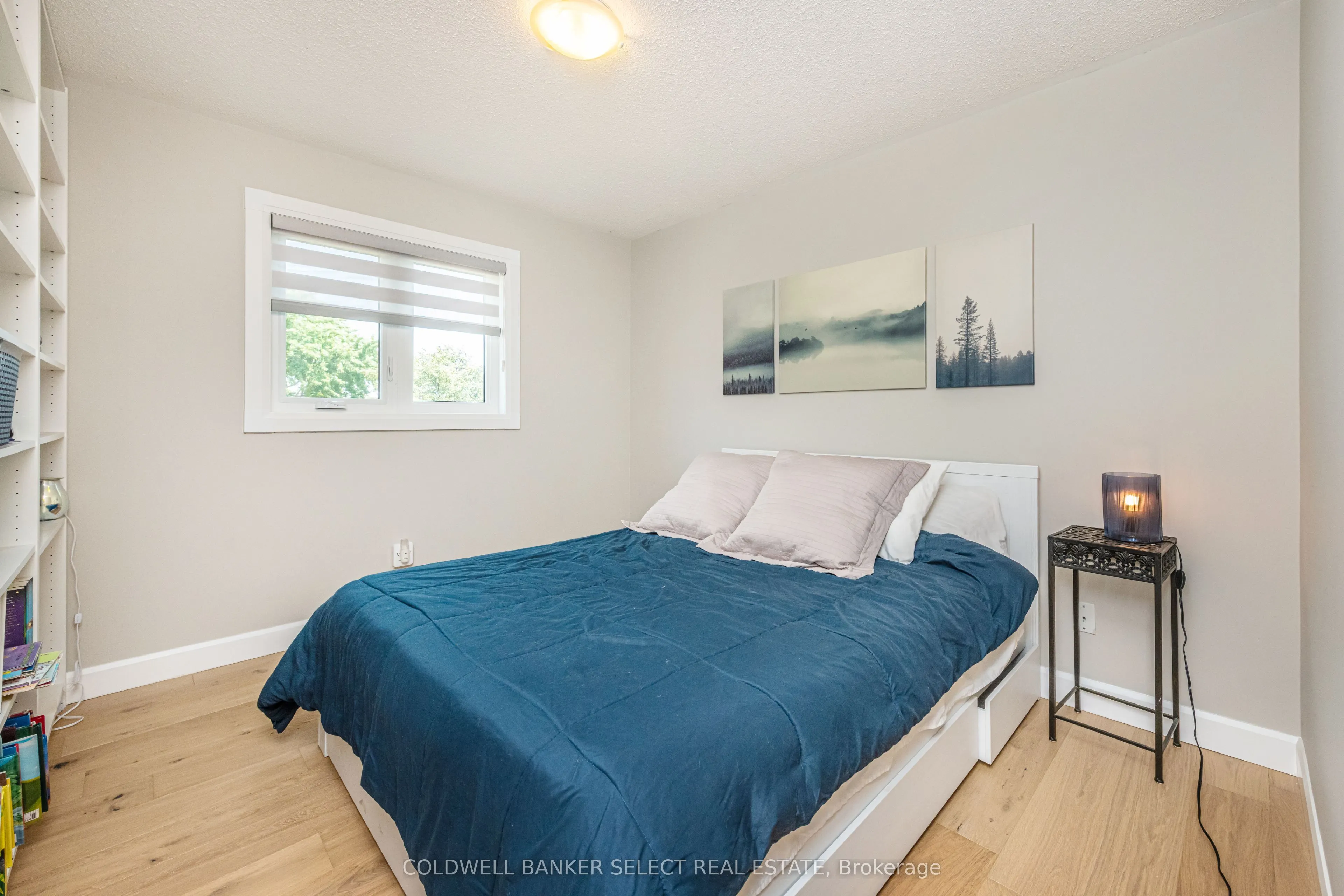 32 Coolspring Crescent
