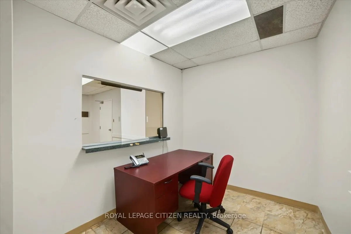 3530 Derry Road E #202