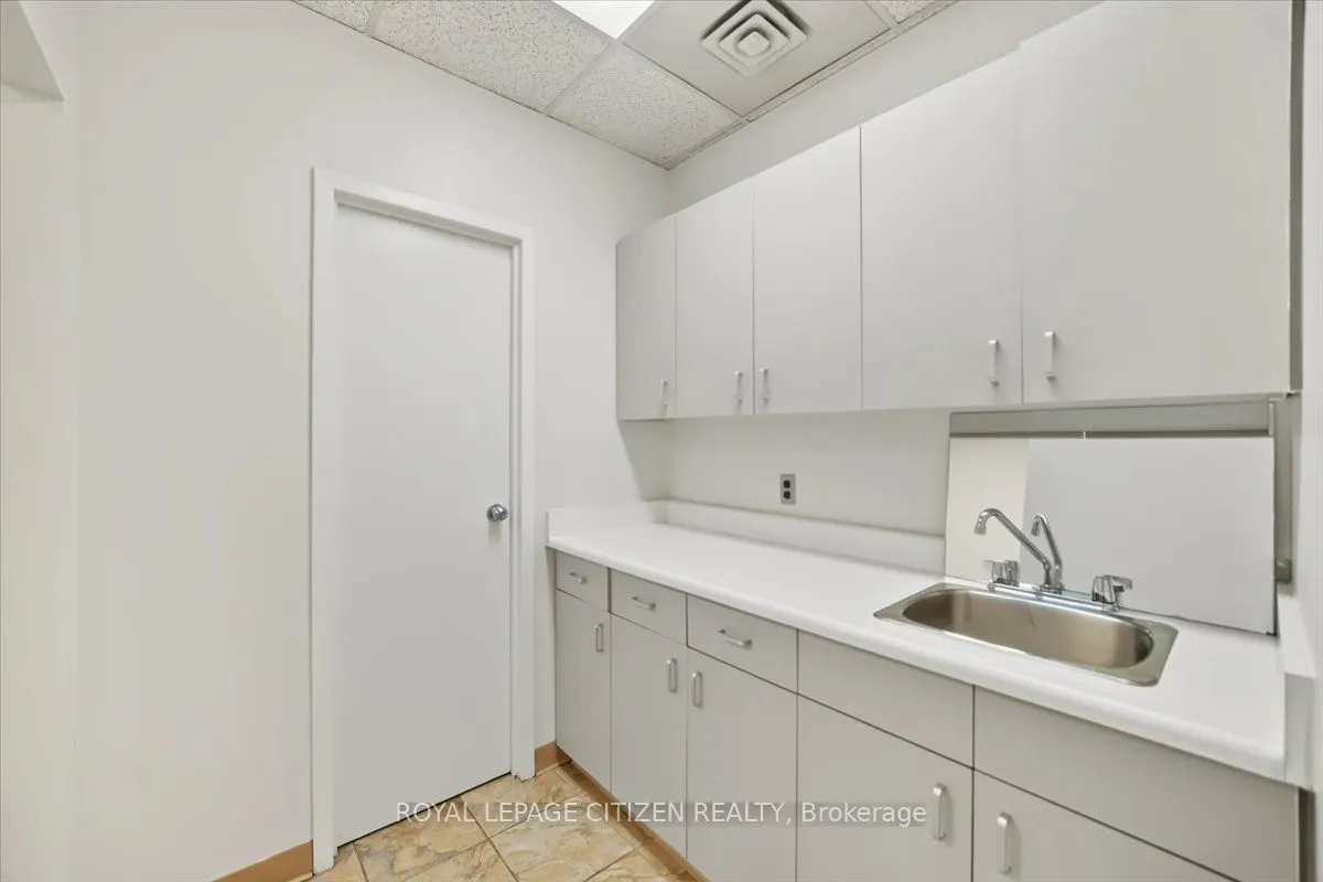 3530 Derry Road E #202