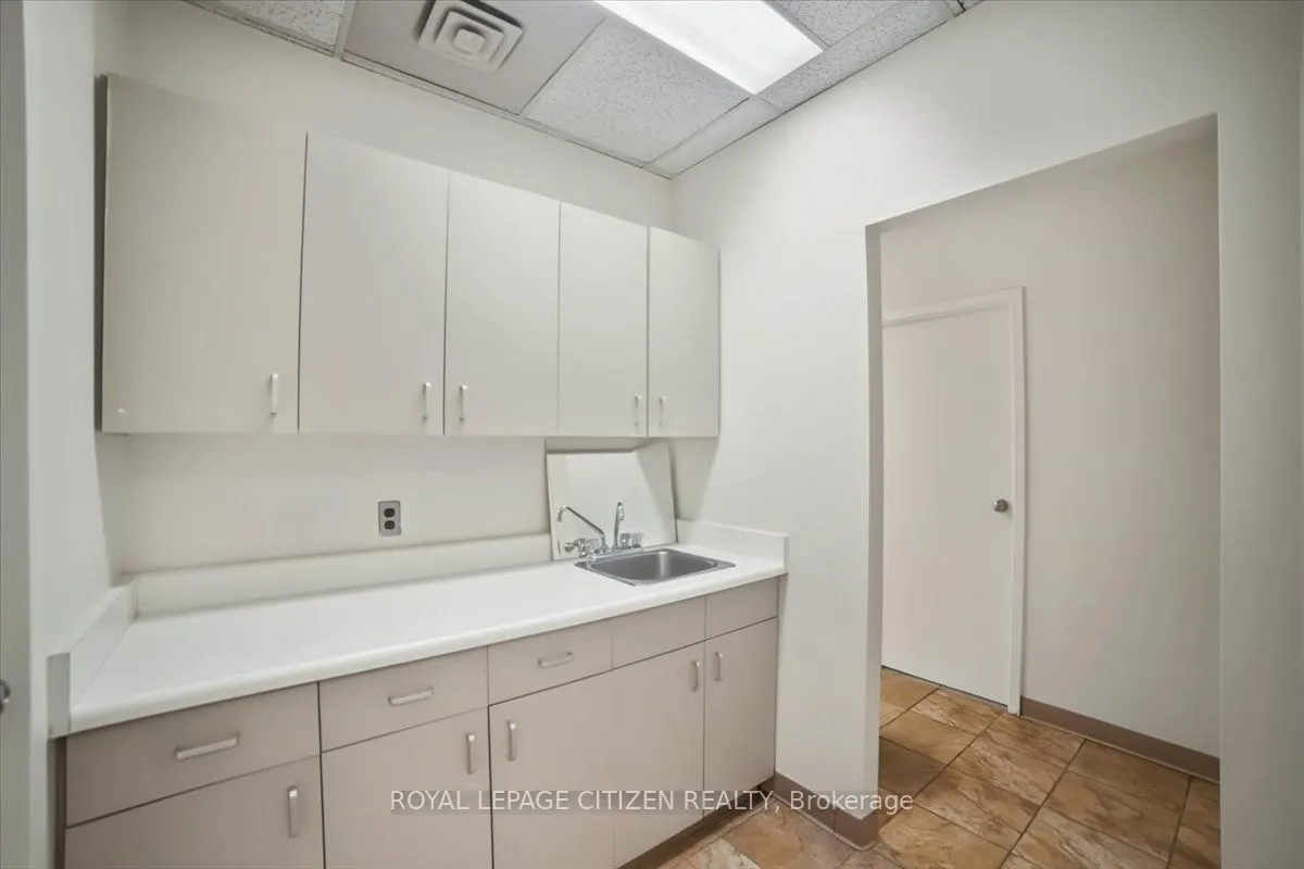 3530 Derry Road E #202