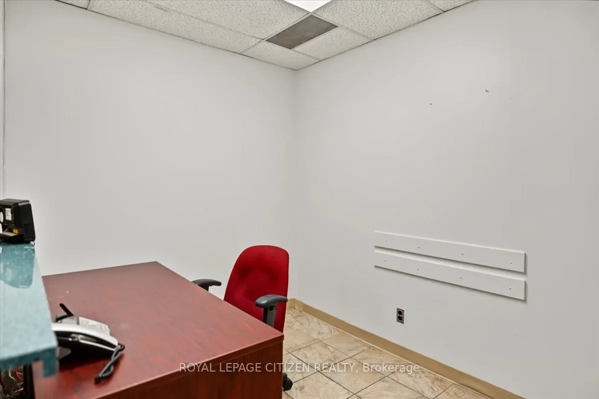 3530 Derry Road E #202