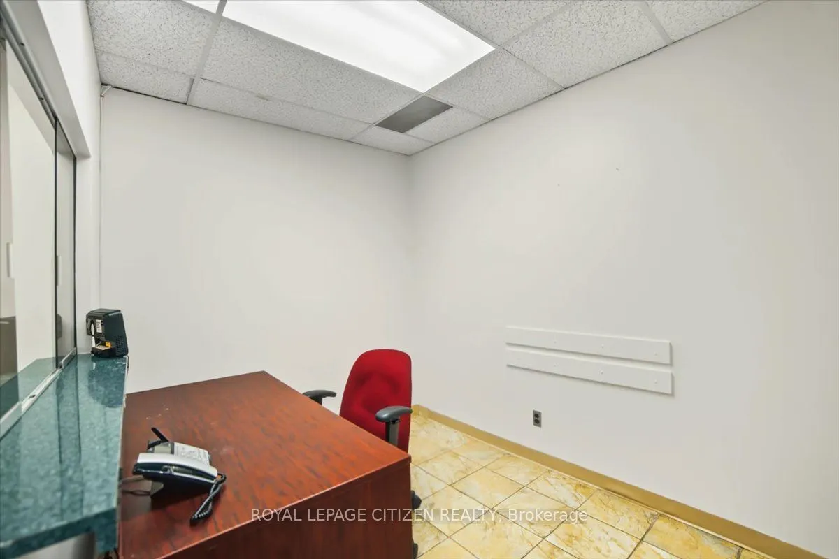 3530 Derry Road E #202