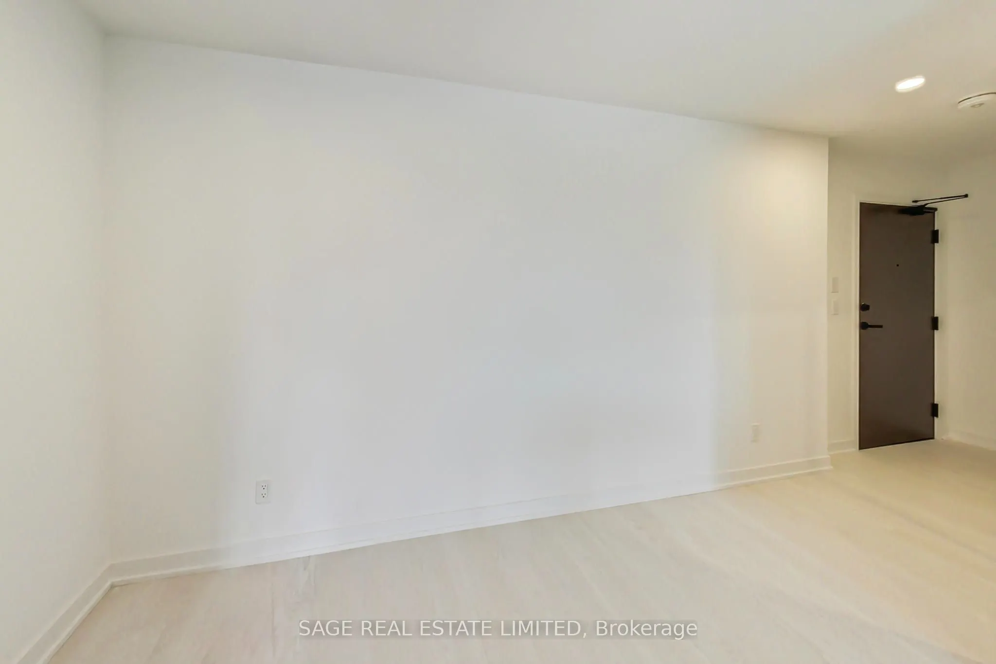 57 Brock Avenue #405