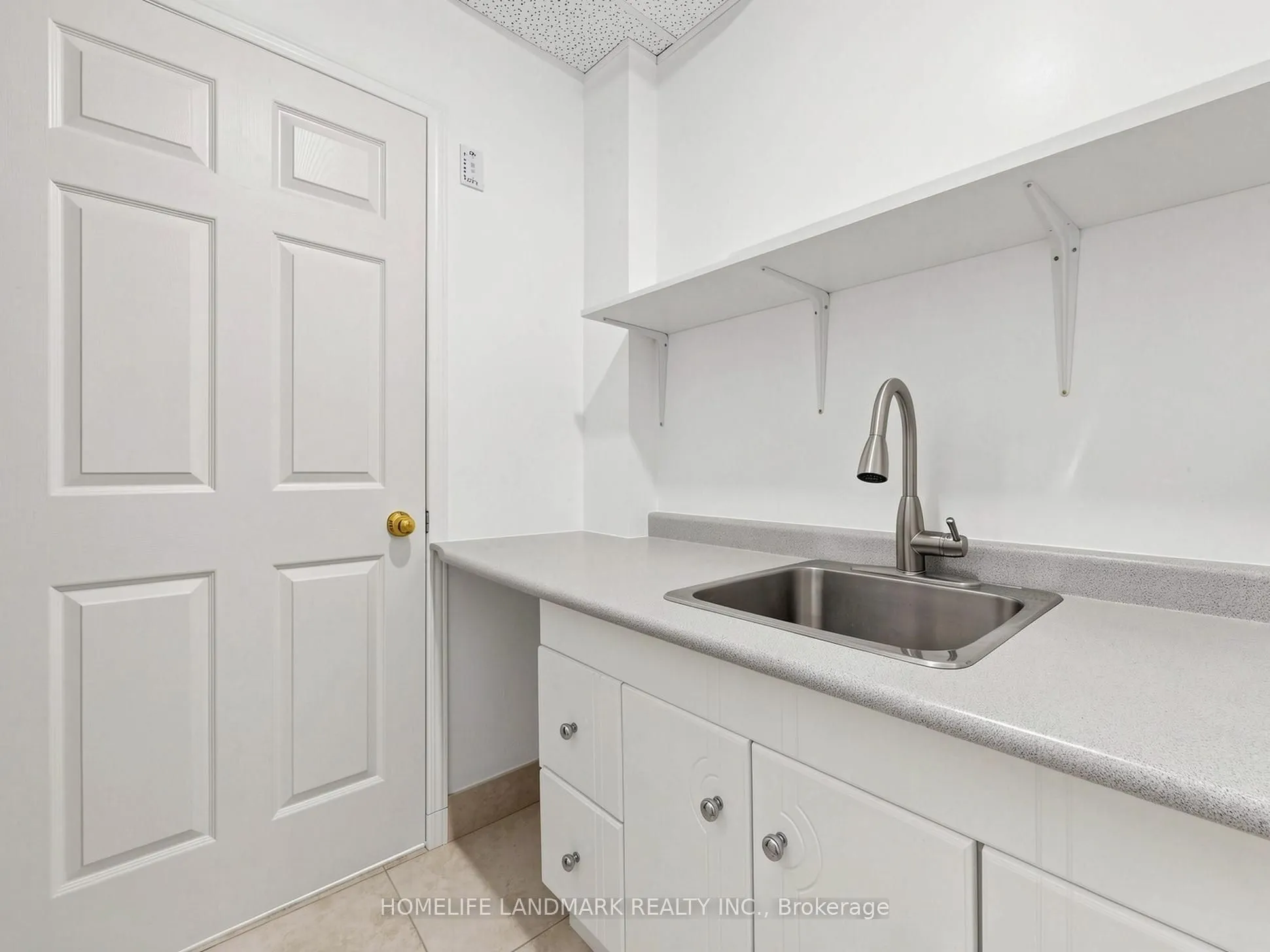 1480 Britannia Road W #120
