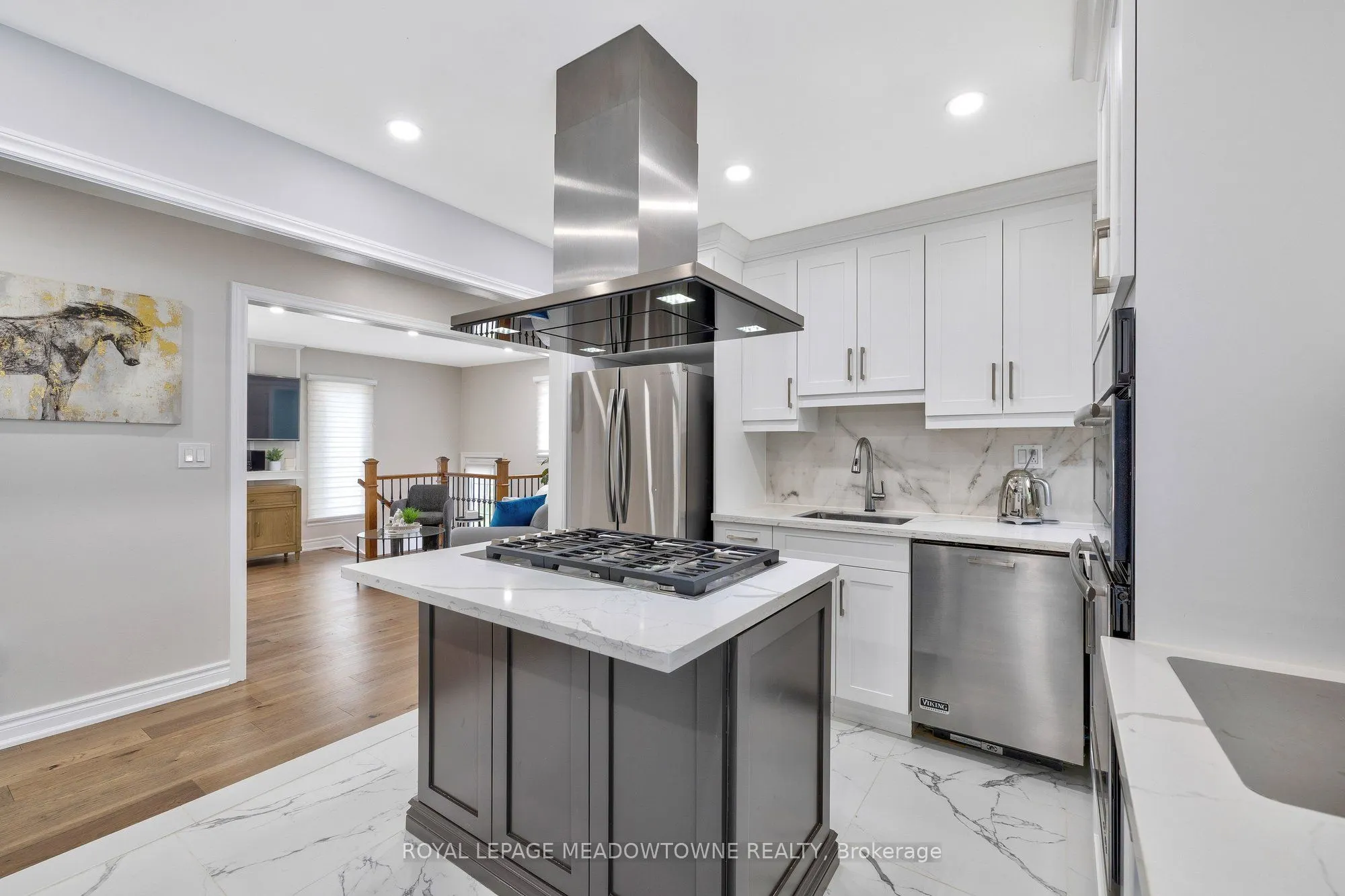 46 Hewson Crescent