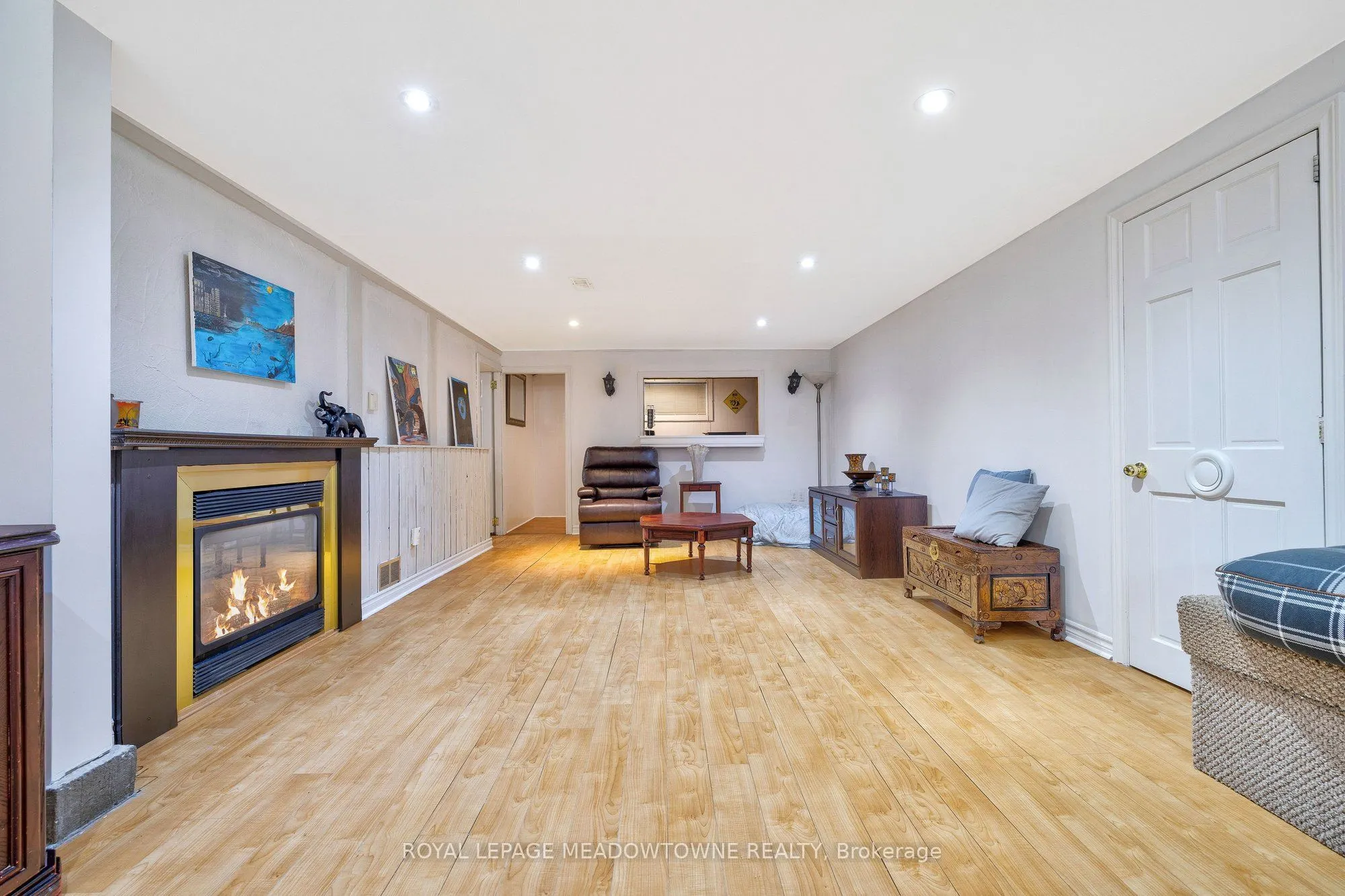 46 Hewson Crescent