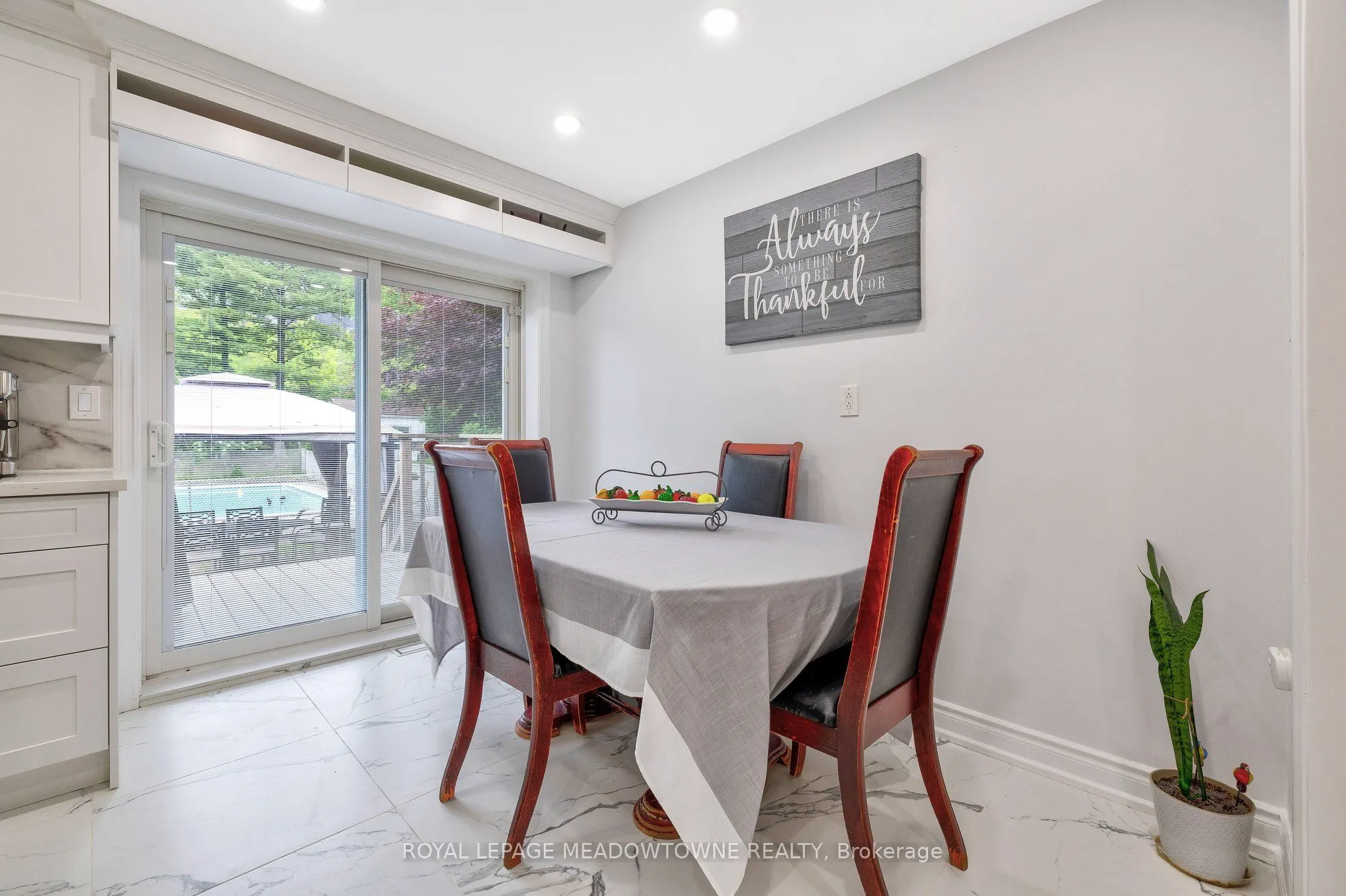 46 Hewson Crescent