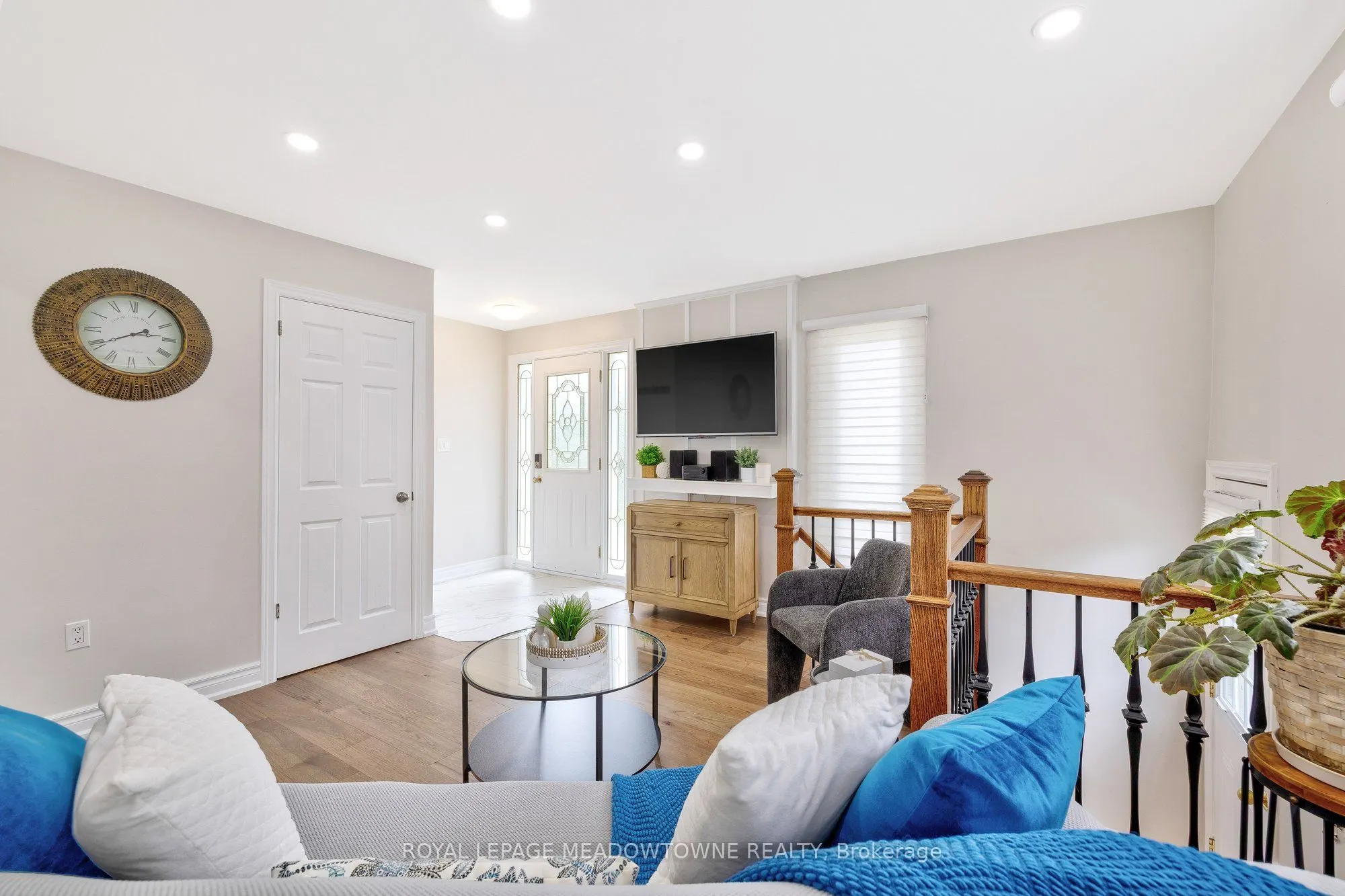 46 Hewson Crescent