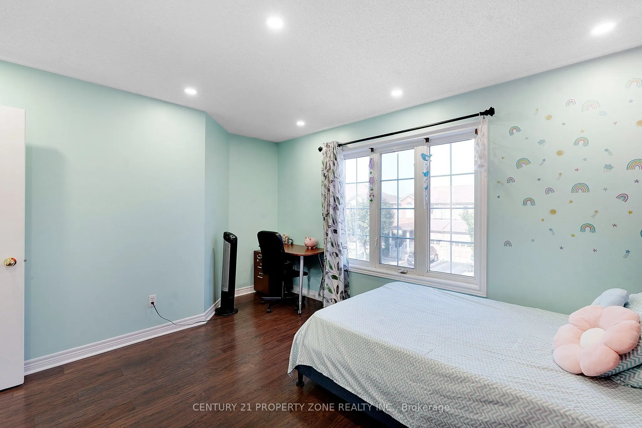 221 Andrews Trail