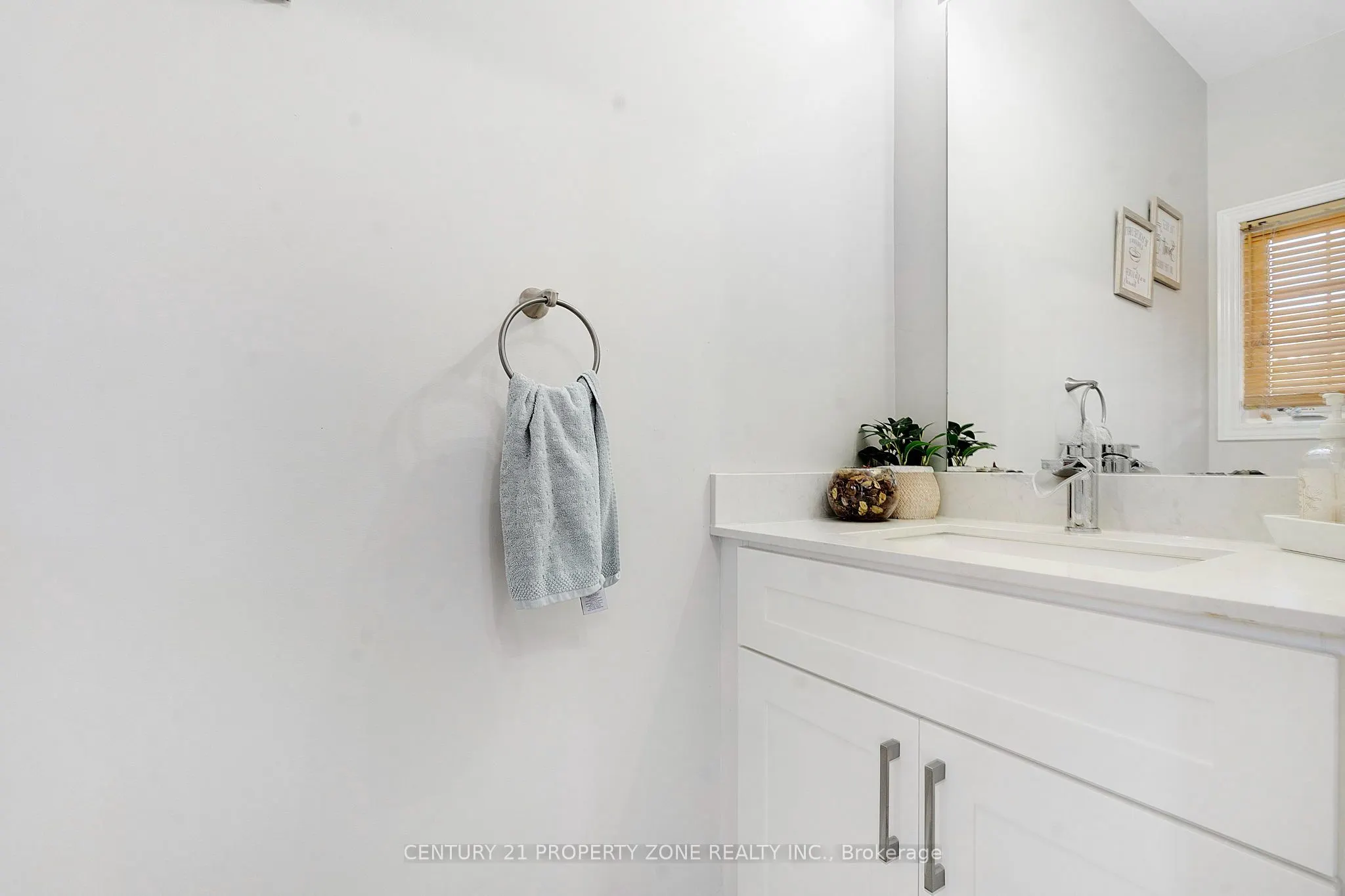 221 Andrews Trail